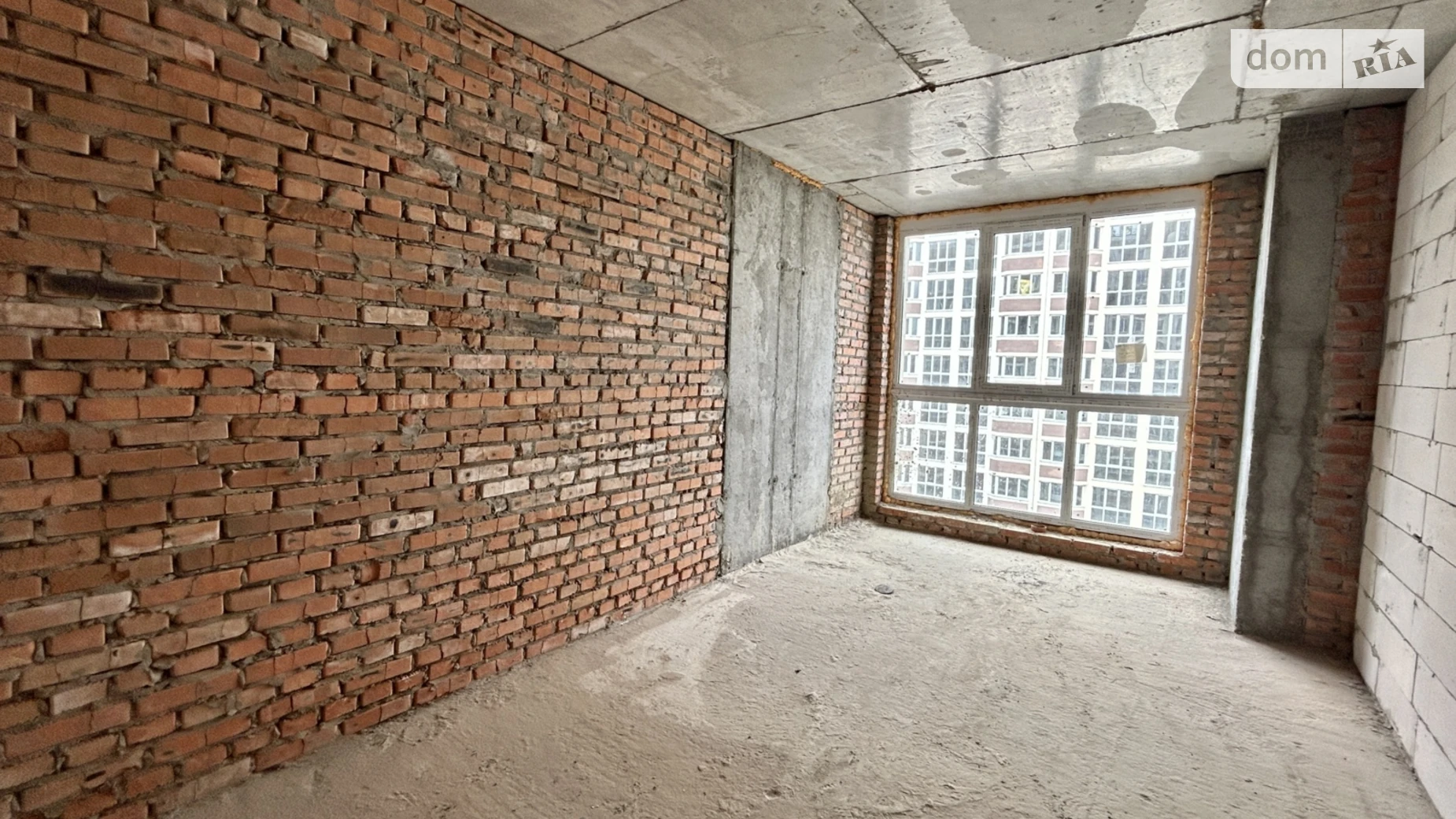 Продается 1-комнатная квартира 43 кв. м в Ирпене, ул. Университетская(Карла Маркса), 1В - фото 2