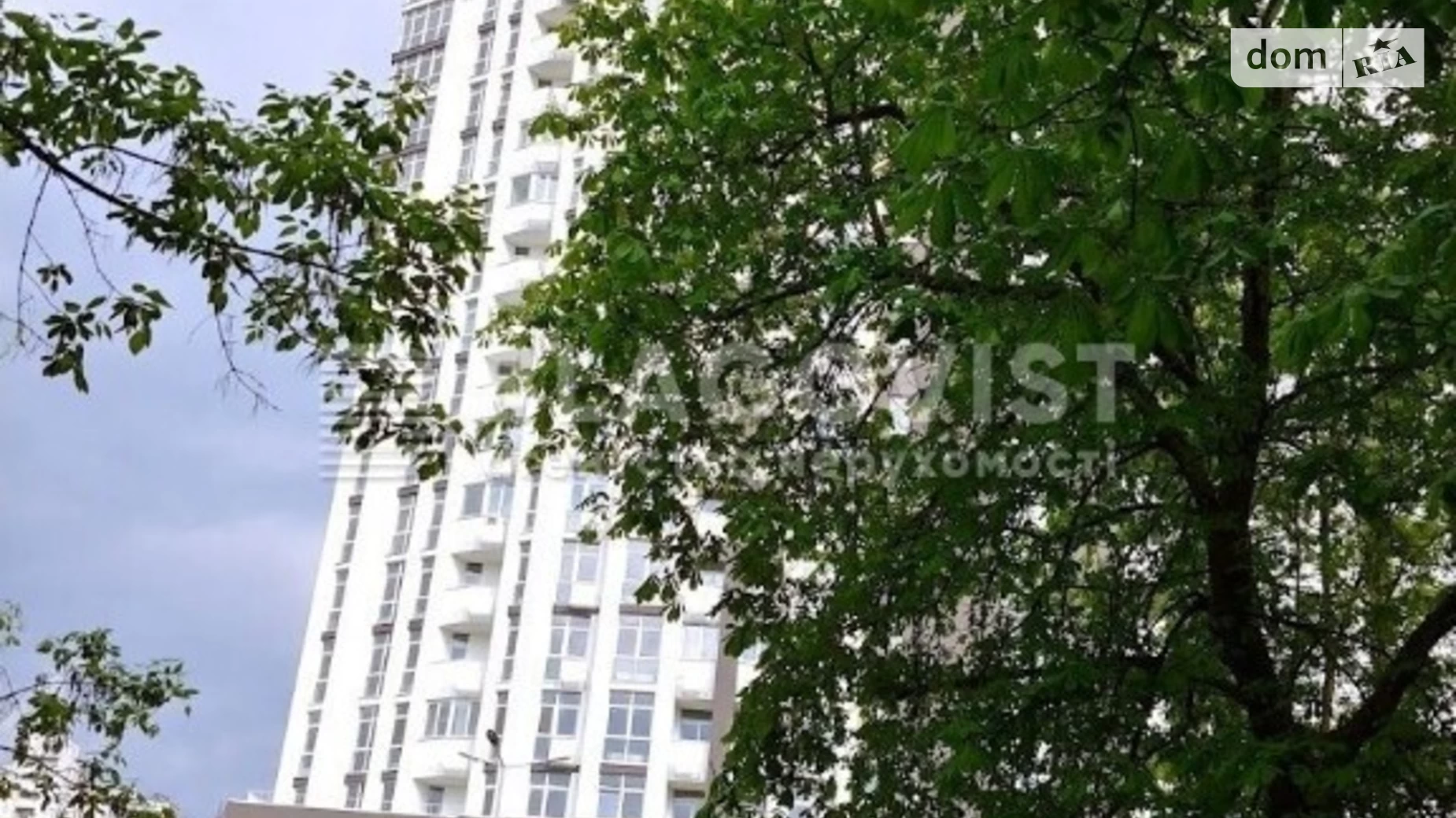 Продается 3-комнатная квартира 74 кв. м в Киеве, ул. Ростиславська(Маршала Рыбалко), 5Б