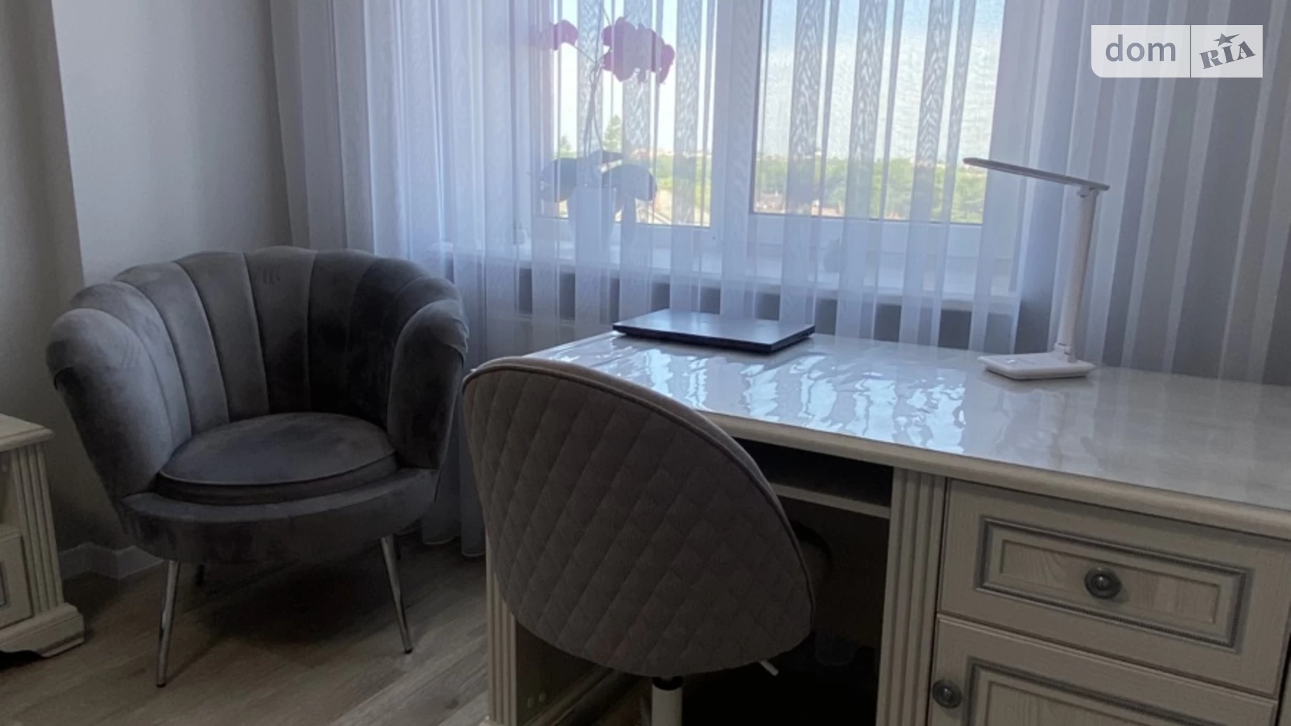 Продается 4-комнатная квартира 126 кв. м в Черновцах, ул. Щербанюк Александра Героя Украины, 75 - фото 4