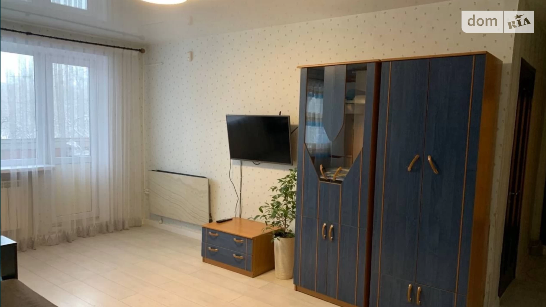 Продается 3-комнатная квартира 62 кв. м в Киеве, ул. Елены Телиги, 29