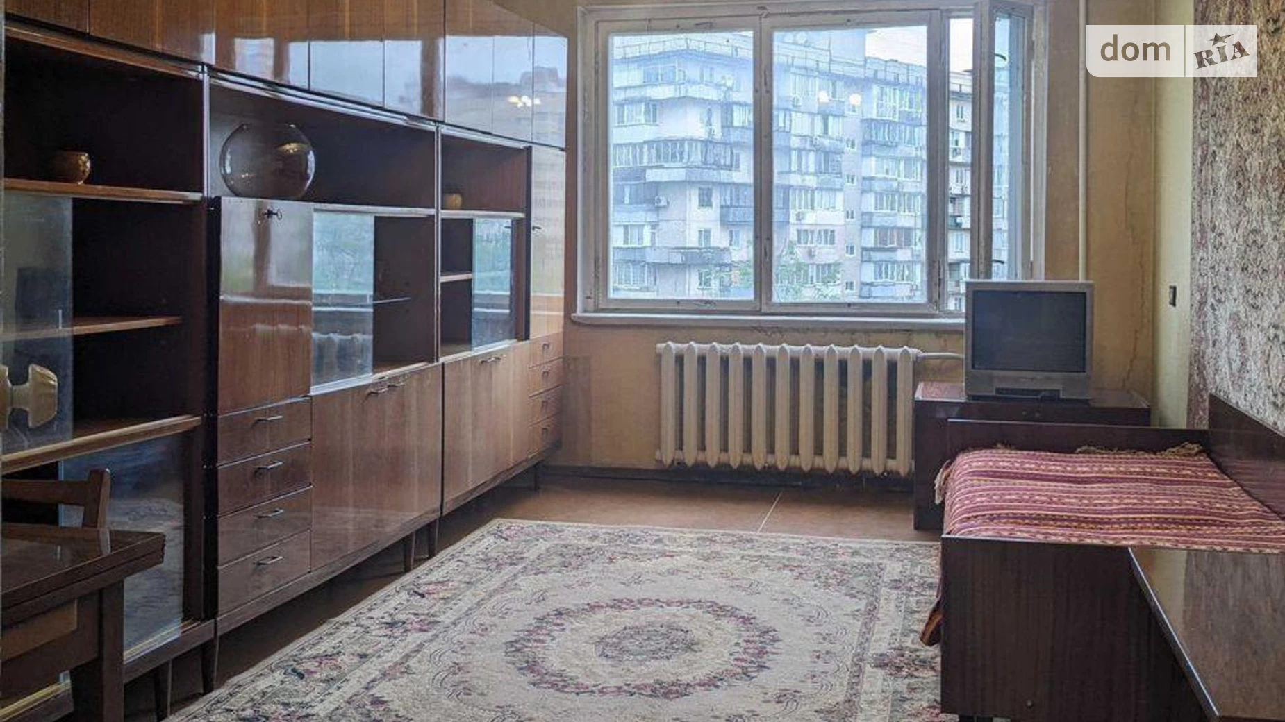 Продается 3-комнатная квартира 62 кв. м в Киеве, ул. Левка Лукьяненко, 4А