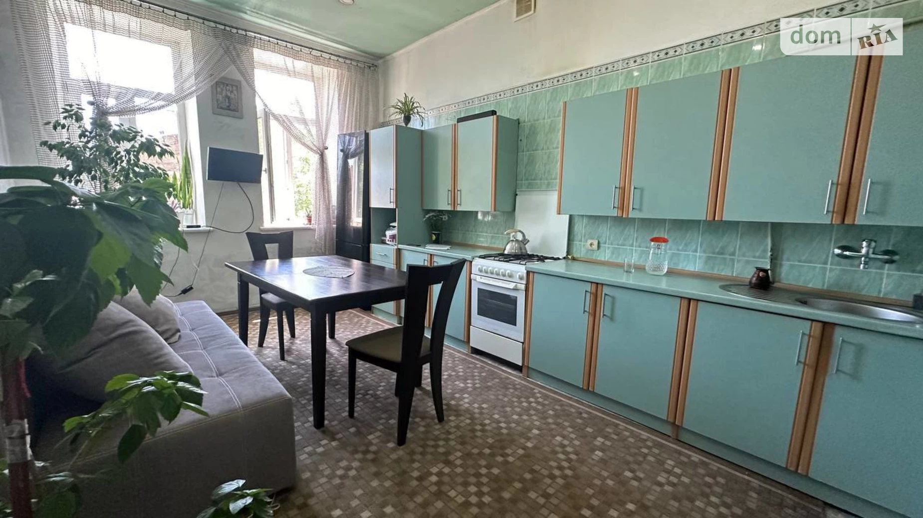Продается 3-комнатная квартира 89.5 кв. м в Одессе, ул. Болгарская, 61