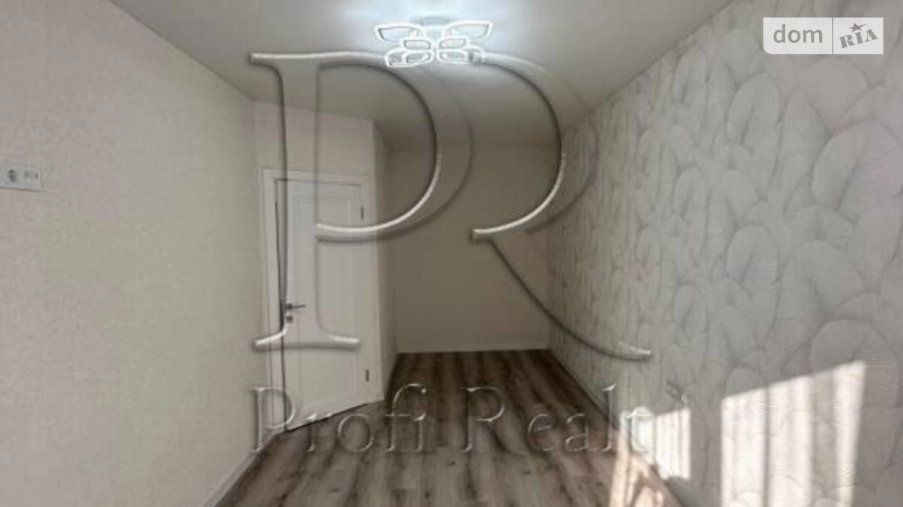 Продается 1-комнатная квартира 38 кв. м в Новоселках, ул. Мира, 12 - фото 4