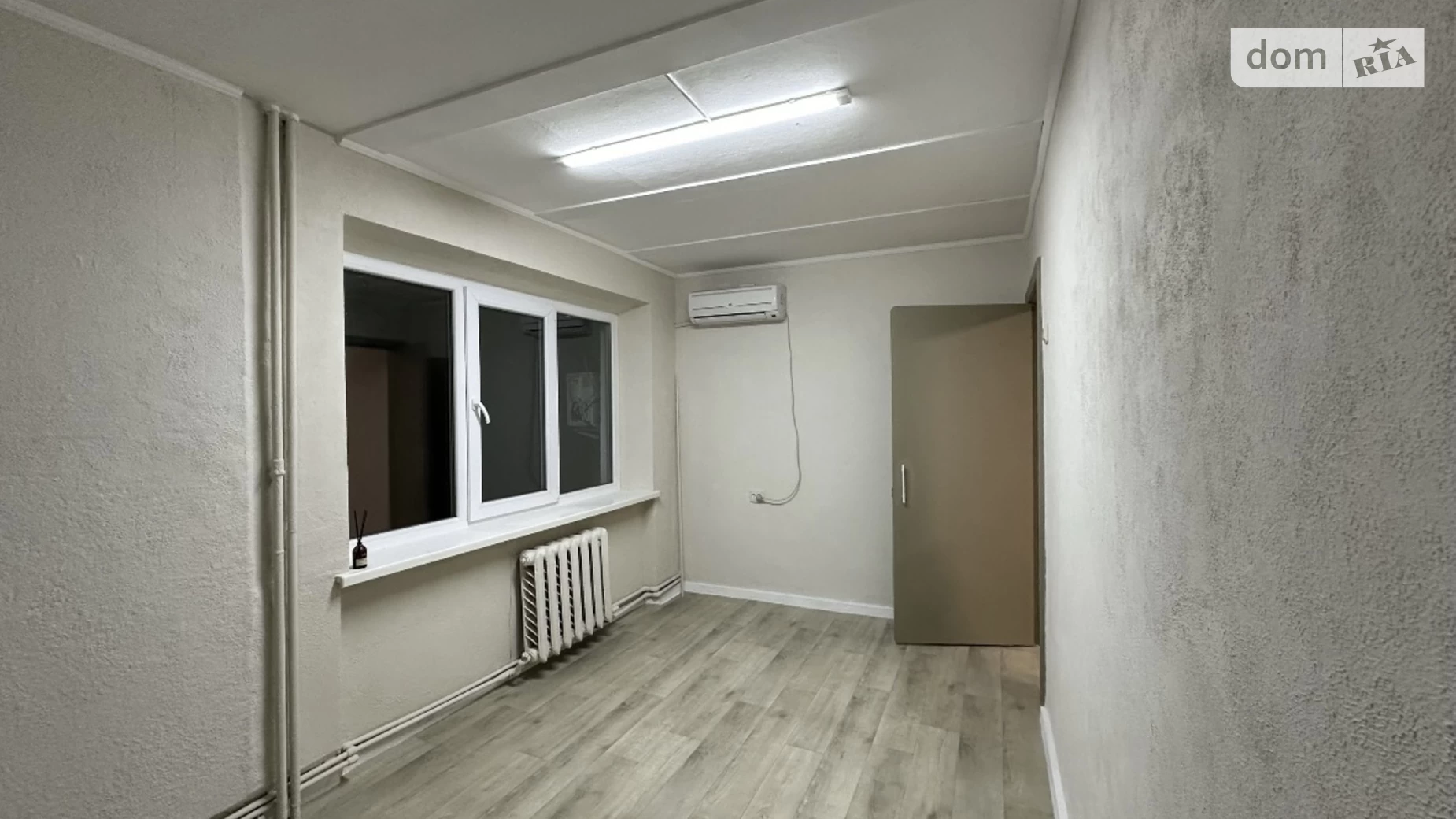 Продається 3-кімнатна квартира 52 кв. м у Кропивницькому