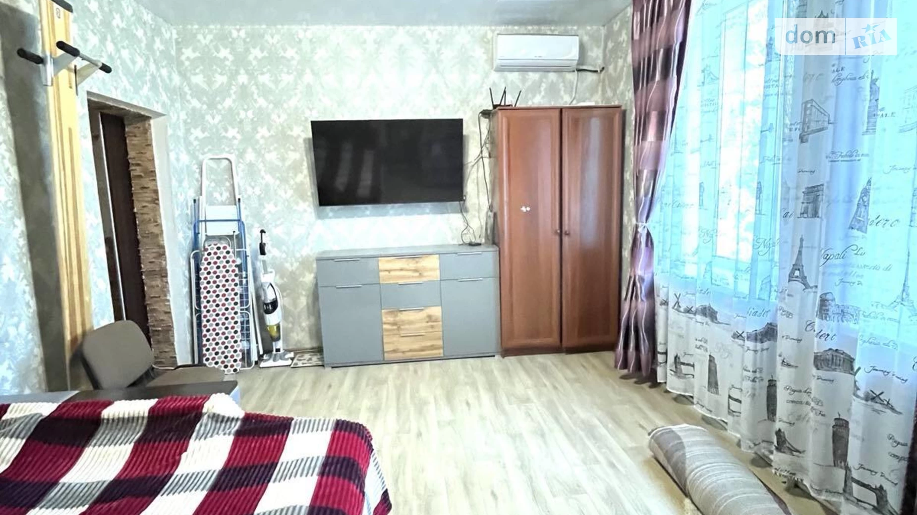 Продается 2-комнатная квартира 46.7 кв. м в Светловодске, ул. Гагарина, 17 - фото 2