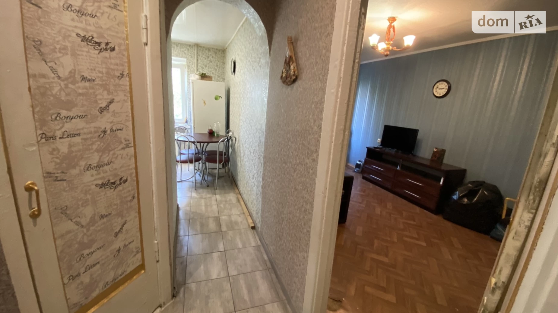 Продается 1-комнатная квартира 32 кв. м в Киеве, ул. Санаторная, 12 - фото 2