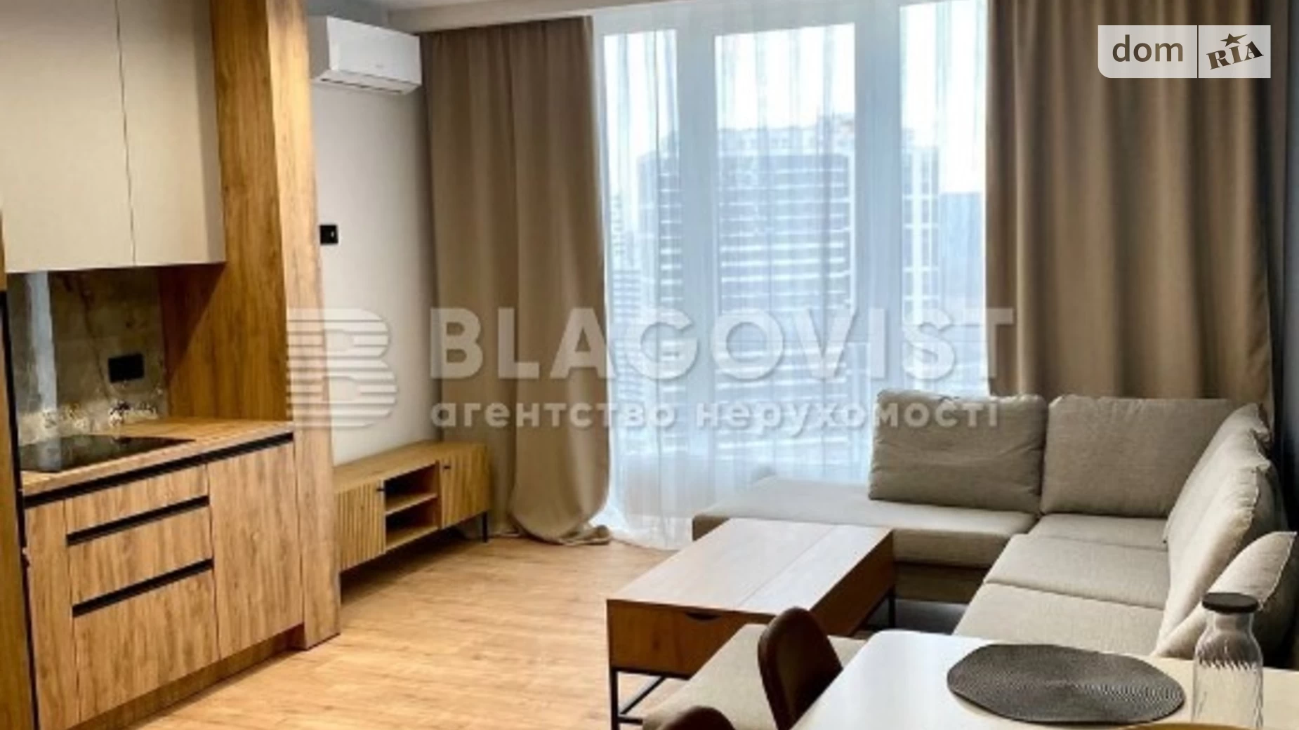 Продается 2-комнатная квартира 69.7 кв. м в Киеве, просп. Европейского Союза(Правды), 44