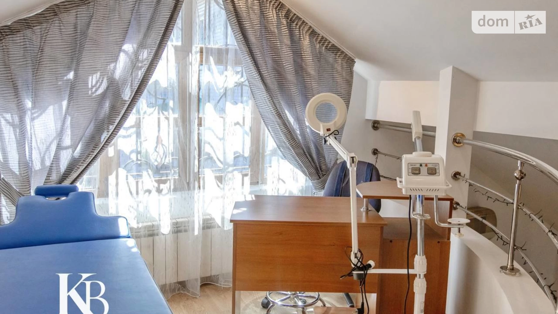 Продается дом на 2 этажа 370 кв. м с гаражом, цена: 390000 $ - фото 4