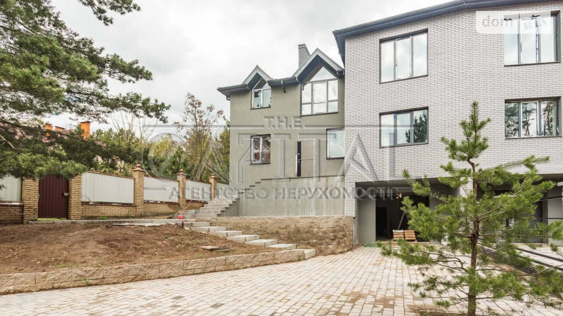 Продається частина будинку 315 кв. м з ділянкою, цена: 245000 $ - фото 2