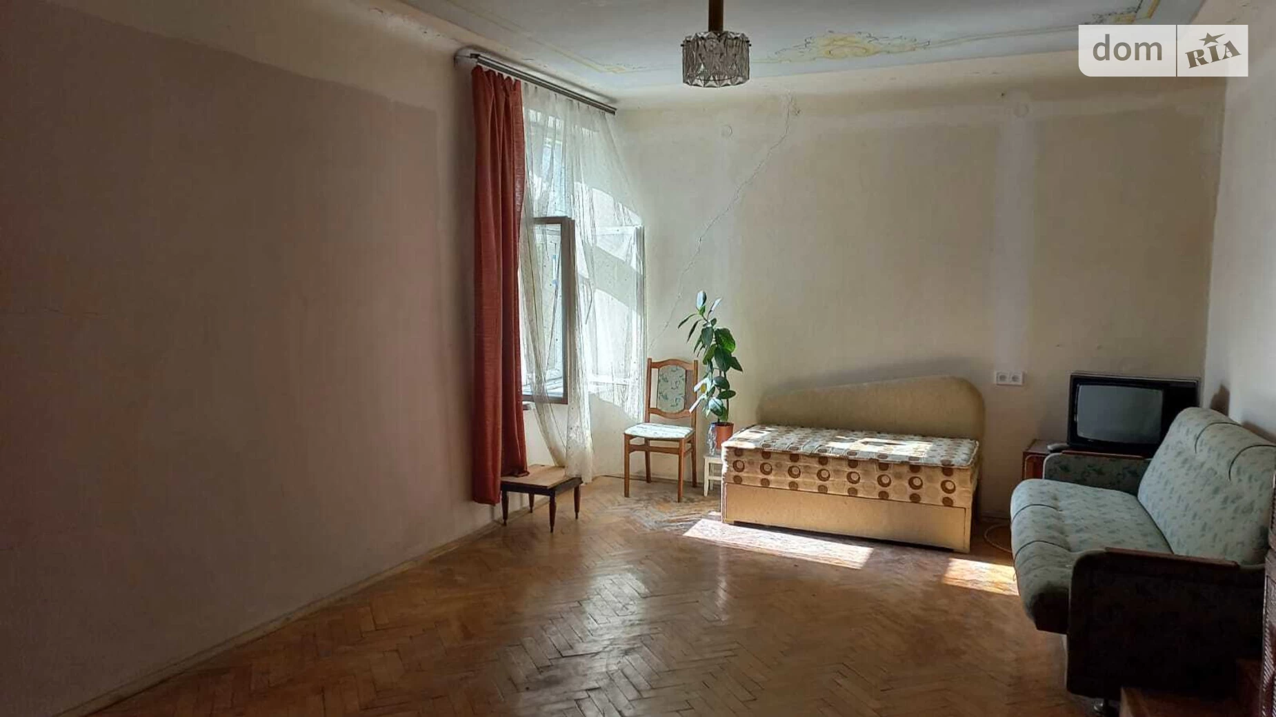Продается 2-комнатная квартира 80 кв. м в Львове, ул. Староеврейская