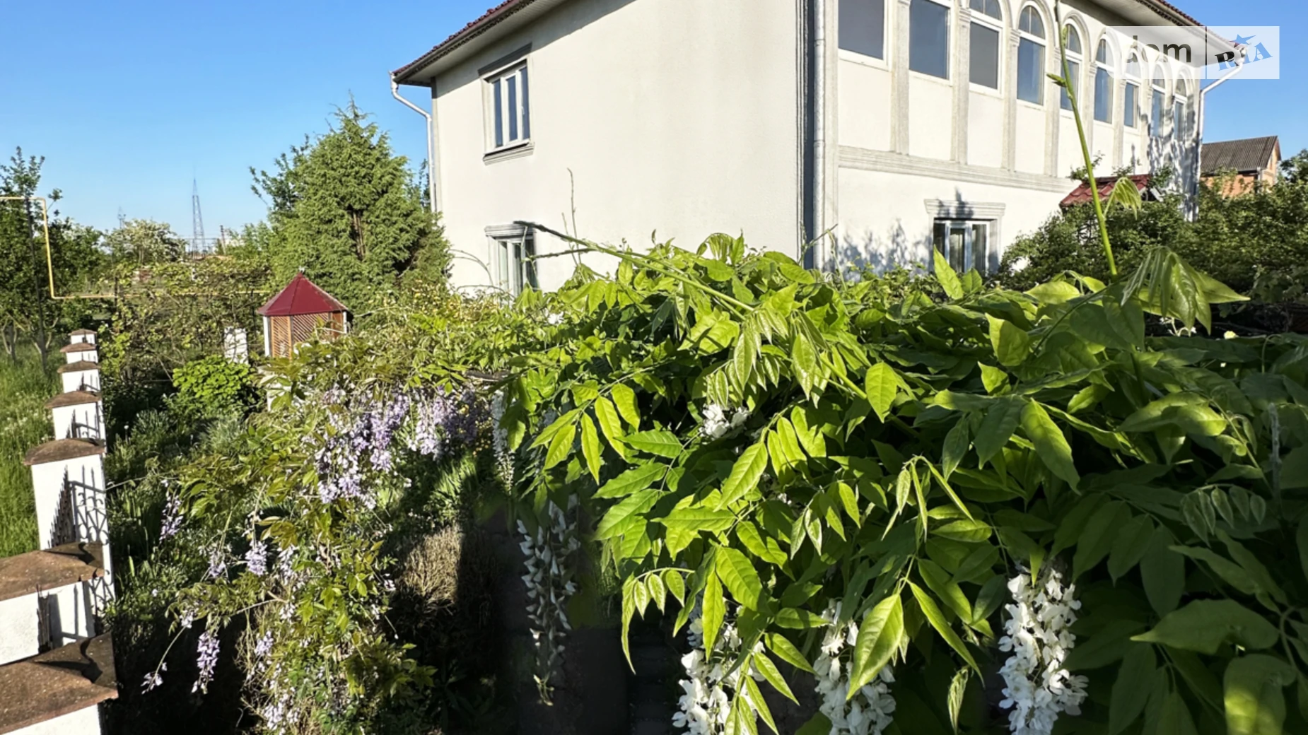 Продается дом на 2 этажа 204 кв. м с террасой, цена: 125000 $ - фото 2