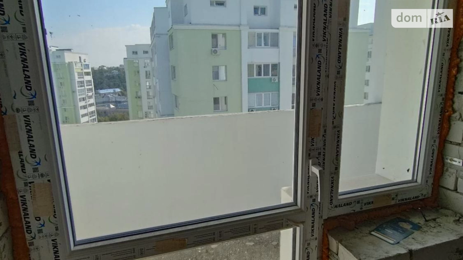 Продается 1-комнатная квартира 39 кв. м в Харькове, ул. Рогатинская Левада