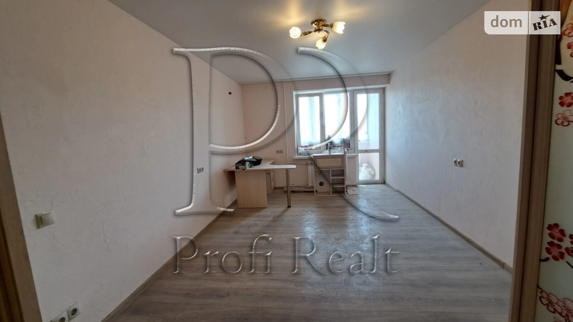 Продается 1-комнатная квартира 37 кв. м в Киеве, ул. Юрия Ильенко, 5 - фото 4