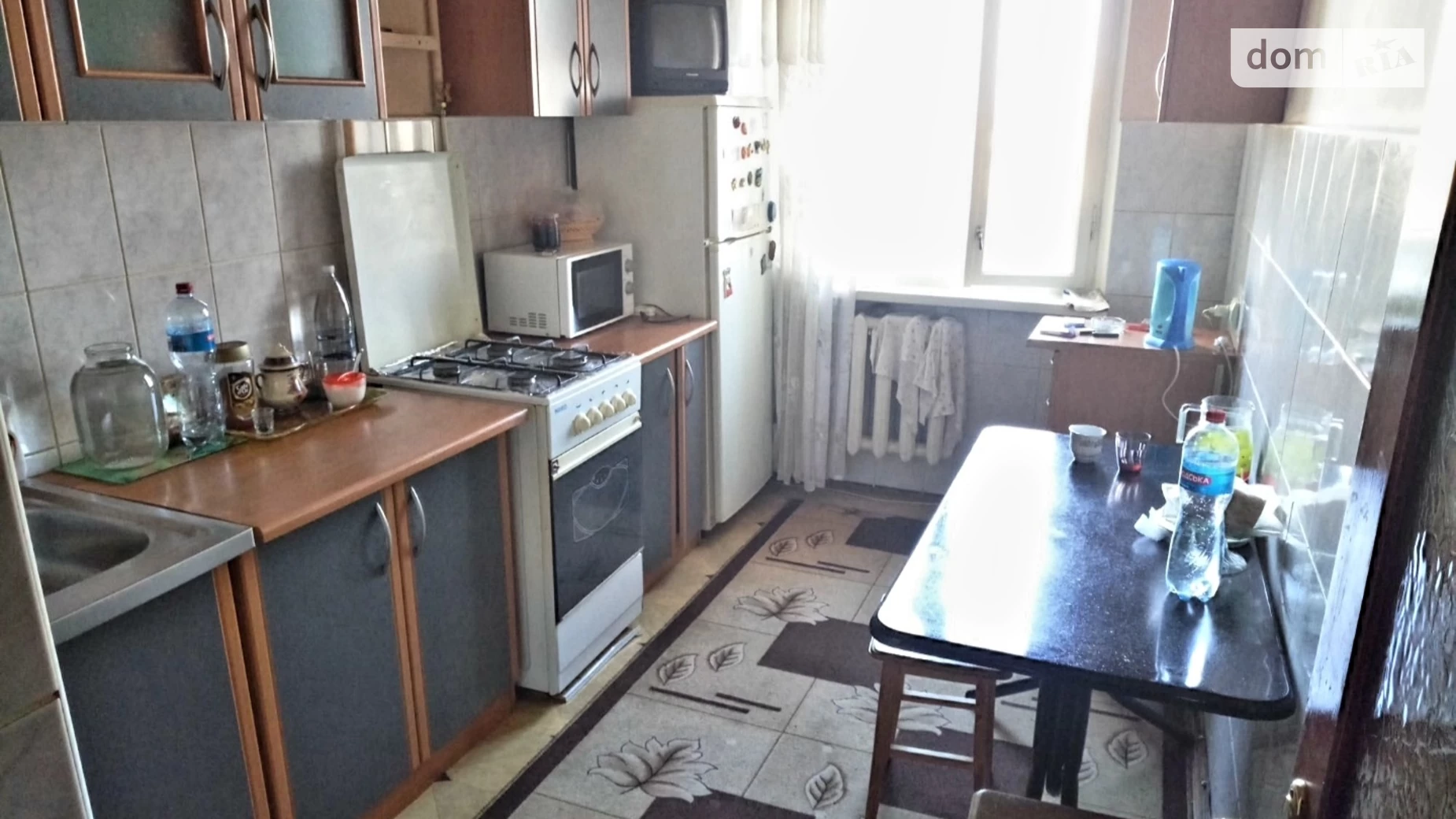 Продается 3-комнатная квартира 70 кв. м в Черновцах, ул. Героев Майдана, 103А - фото 3