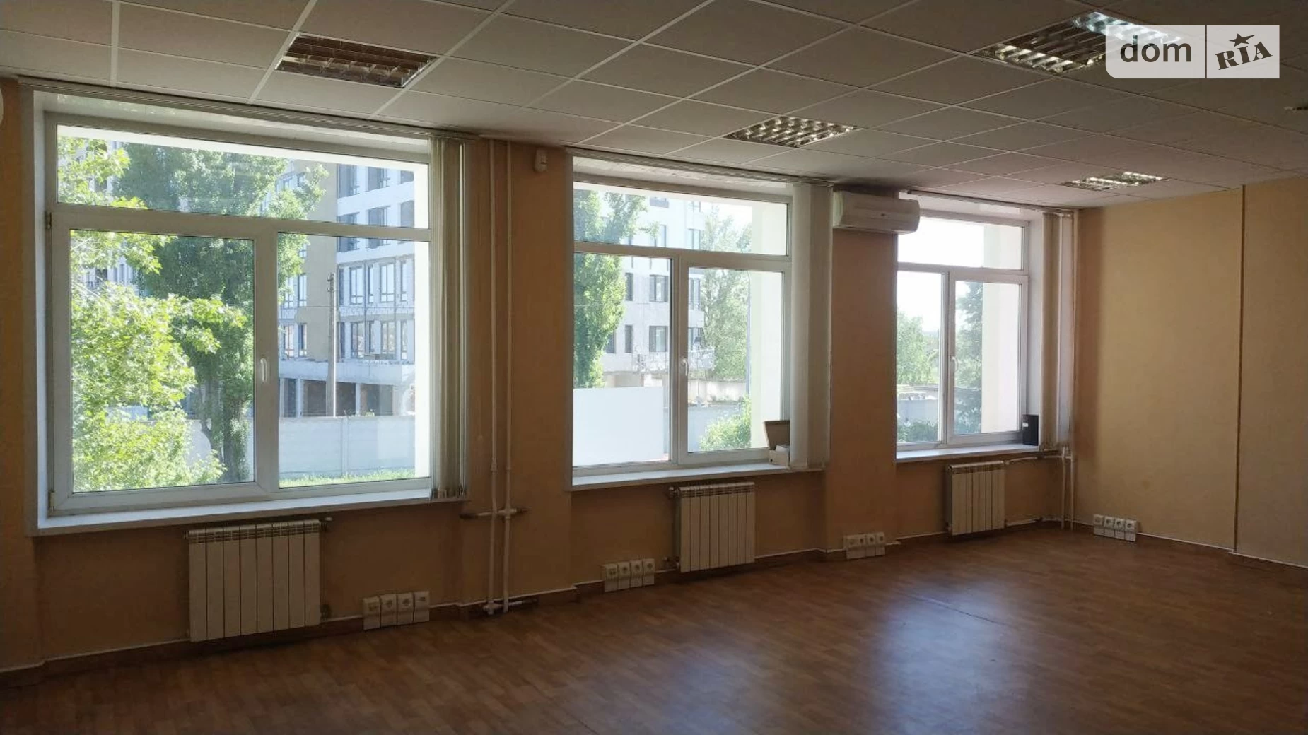 Сдается в аренду офис 275 кв. м в бизнес-центре, цена: 95030 грн - фото 4