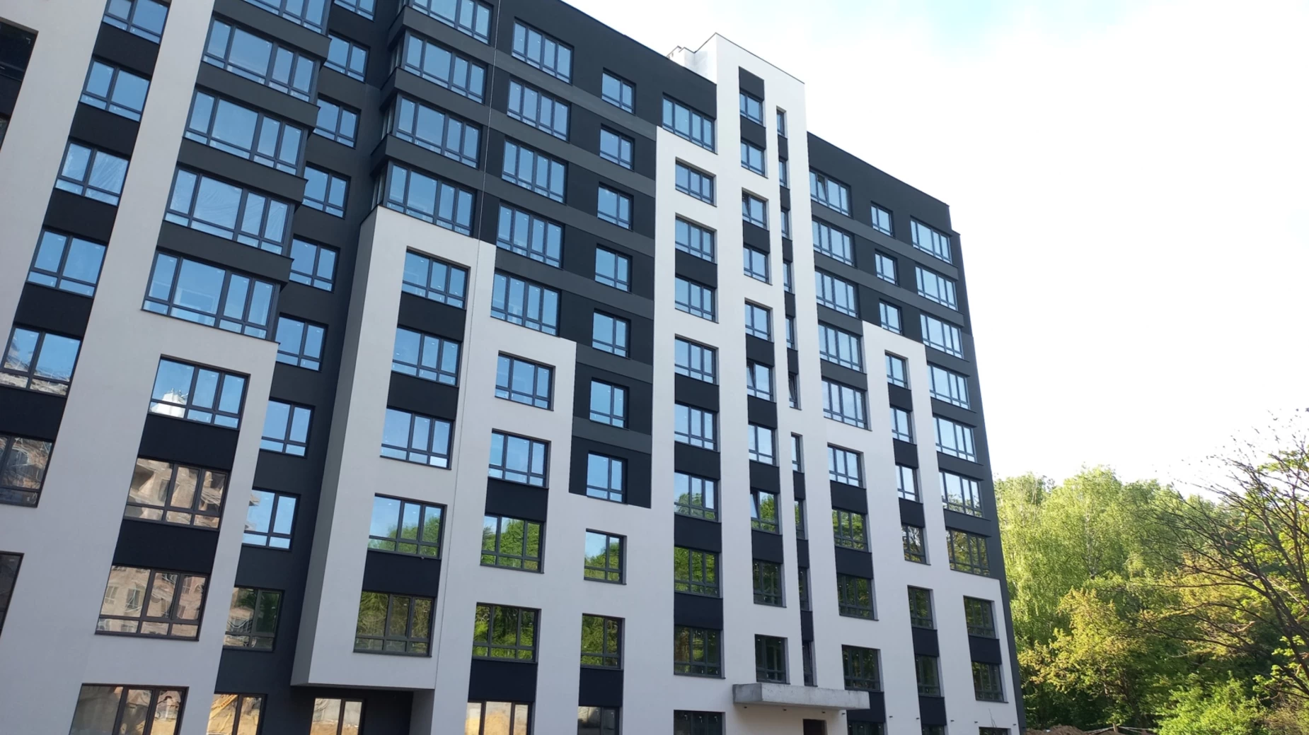 2-комнатная квартира 70 кв. м в Тернополе, ул. Львовская, 29 - фото 2