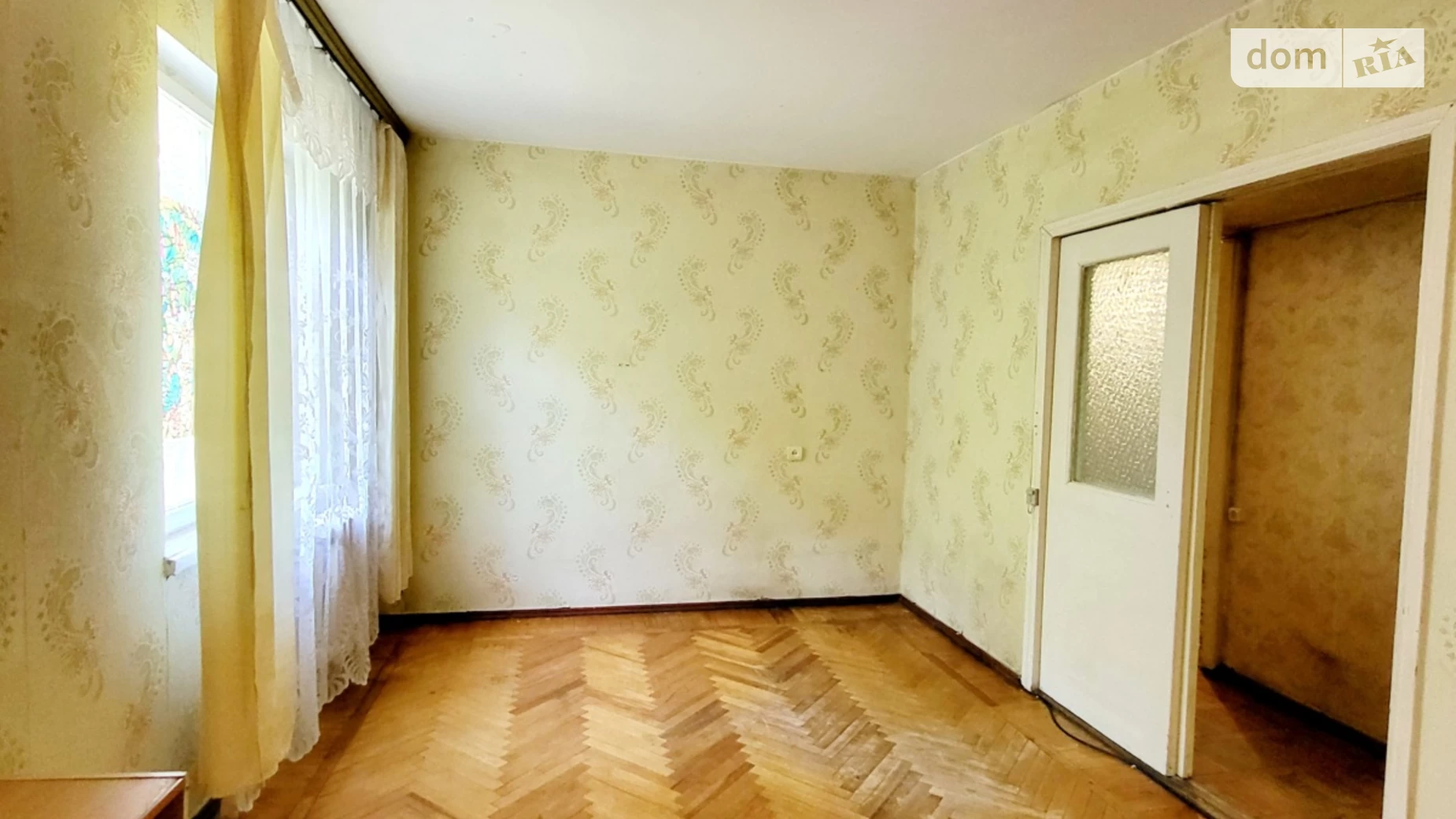 Продається 1-кімнатна квартира 30.5 кв. м у Одесі, вул. Івана і Юрія Лип