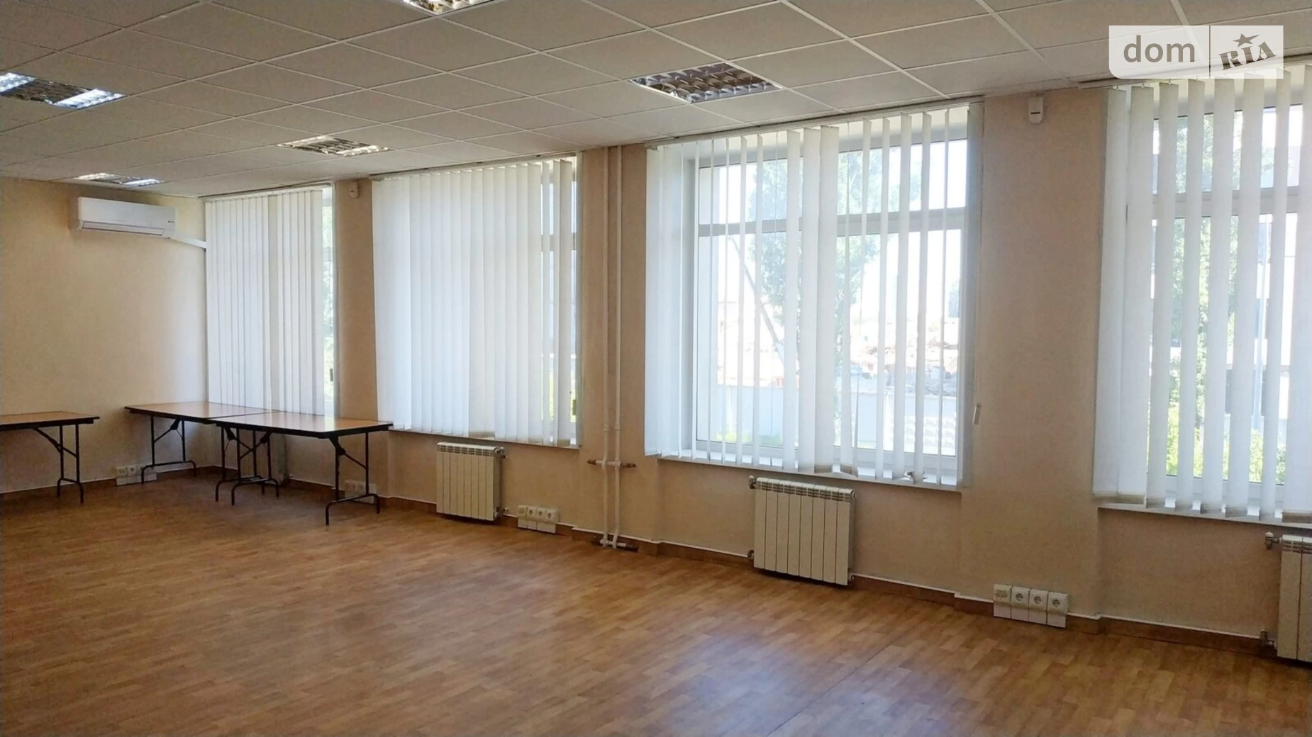 Сдается в аренду офис 151 кв. м в бизнес-центре, цена: 70210 грн - фото 2