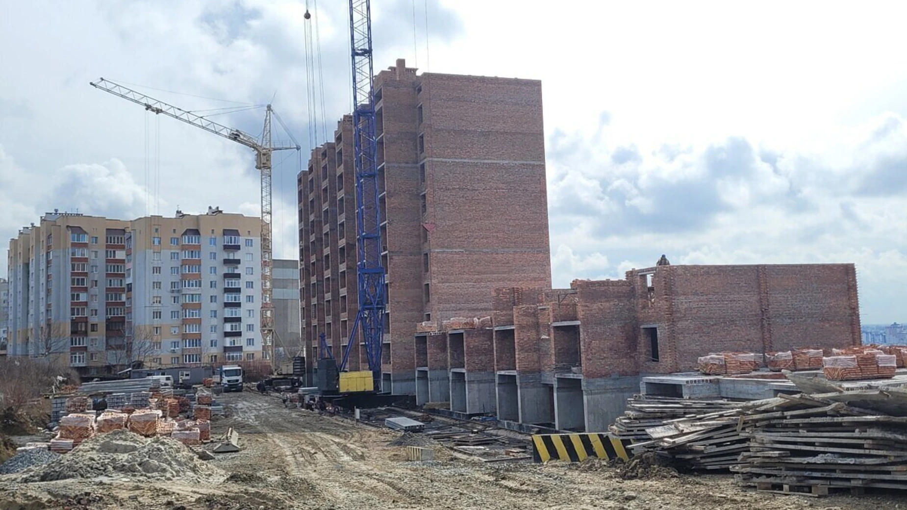 Продается 1-комнатная квартира 41 кв. м в Хмельницком, ул. Мазура Николая - фото 2