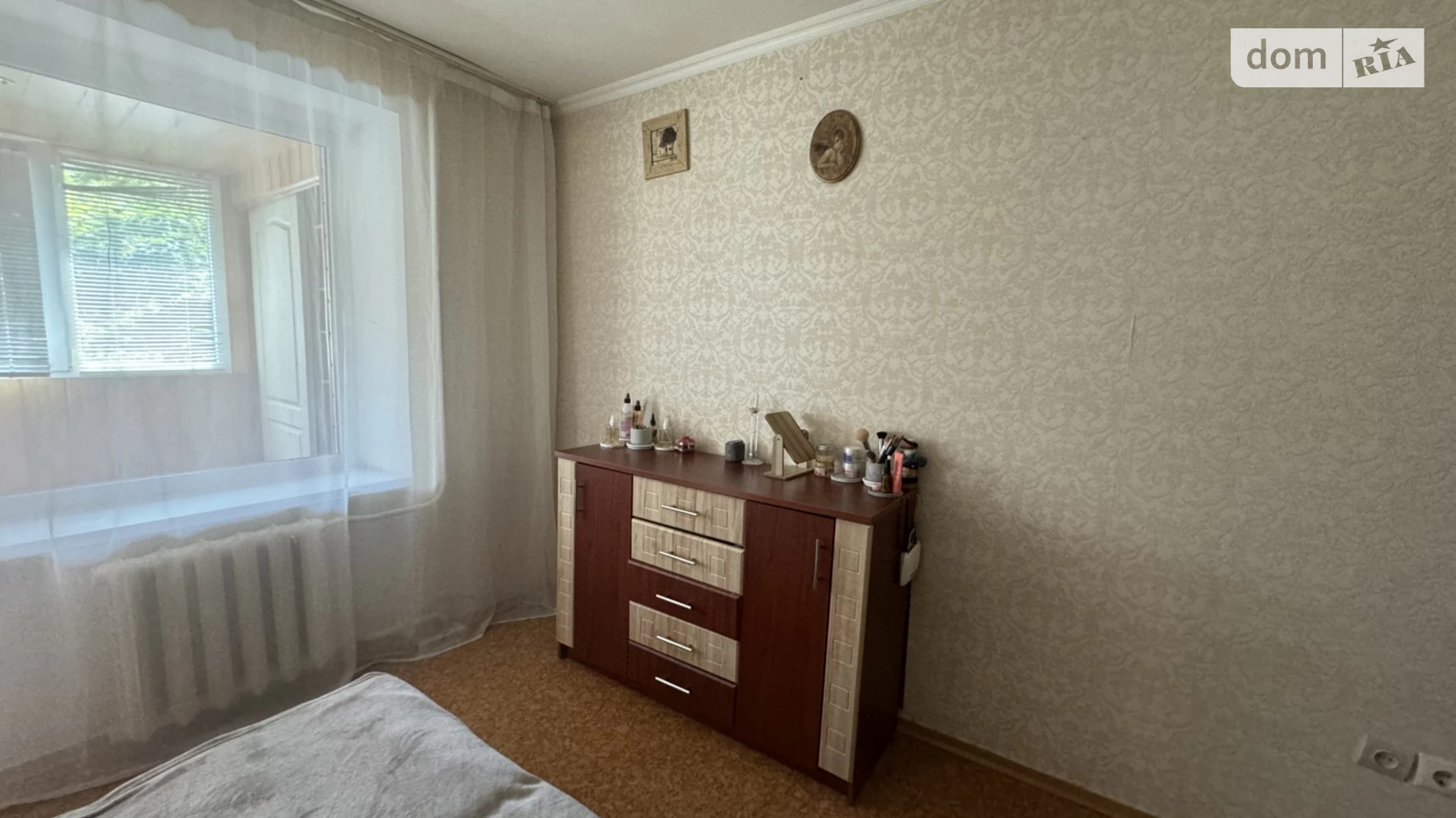 Продается 1-комнатная квартира 28 кв. м в Одессе, ул. Академика Королева, 78