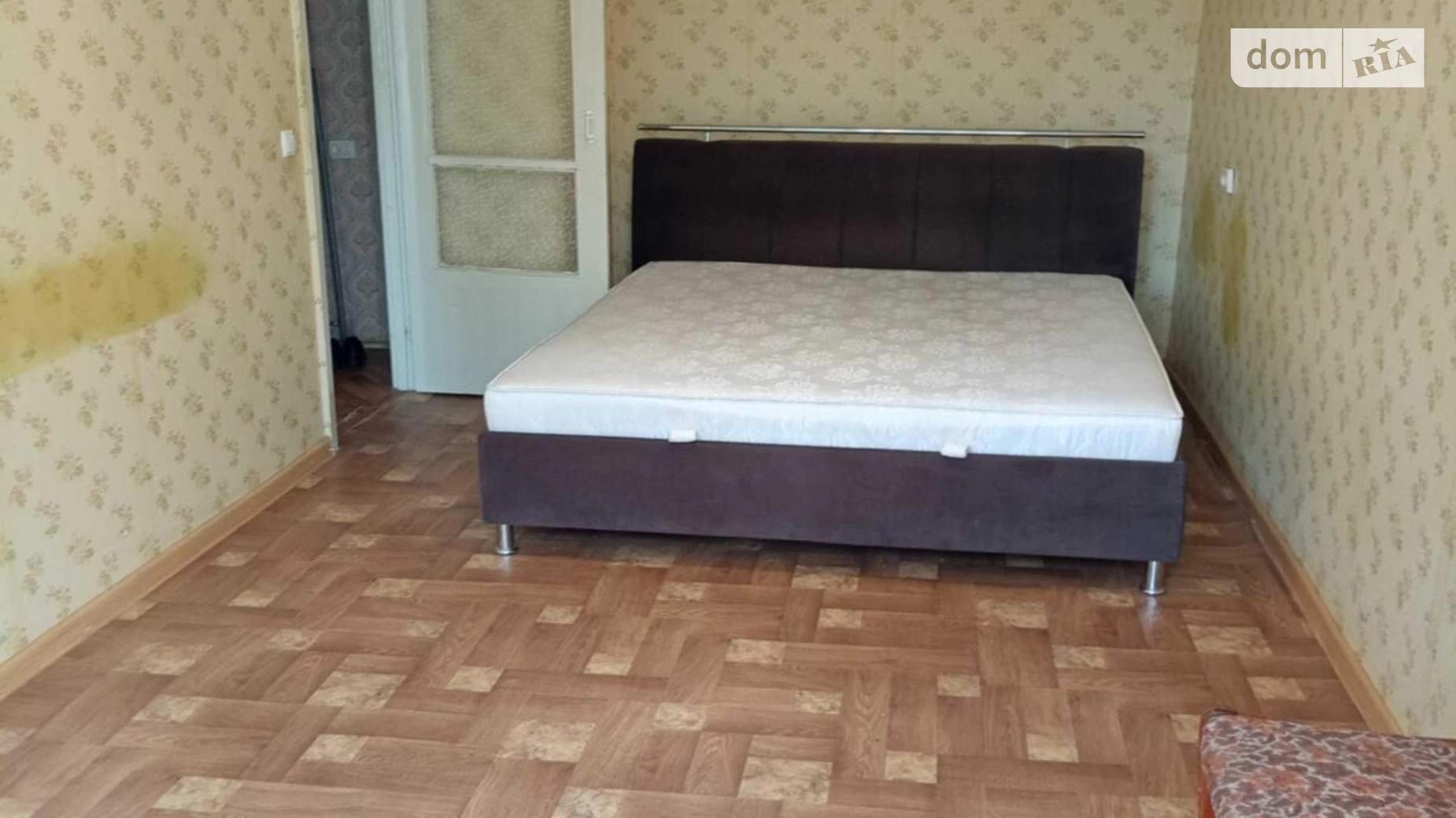 Продается 1-комнатная квартира 32 кв. м в Ивано-Франковске, ул. Длинная, 26 - фото 2