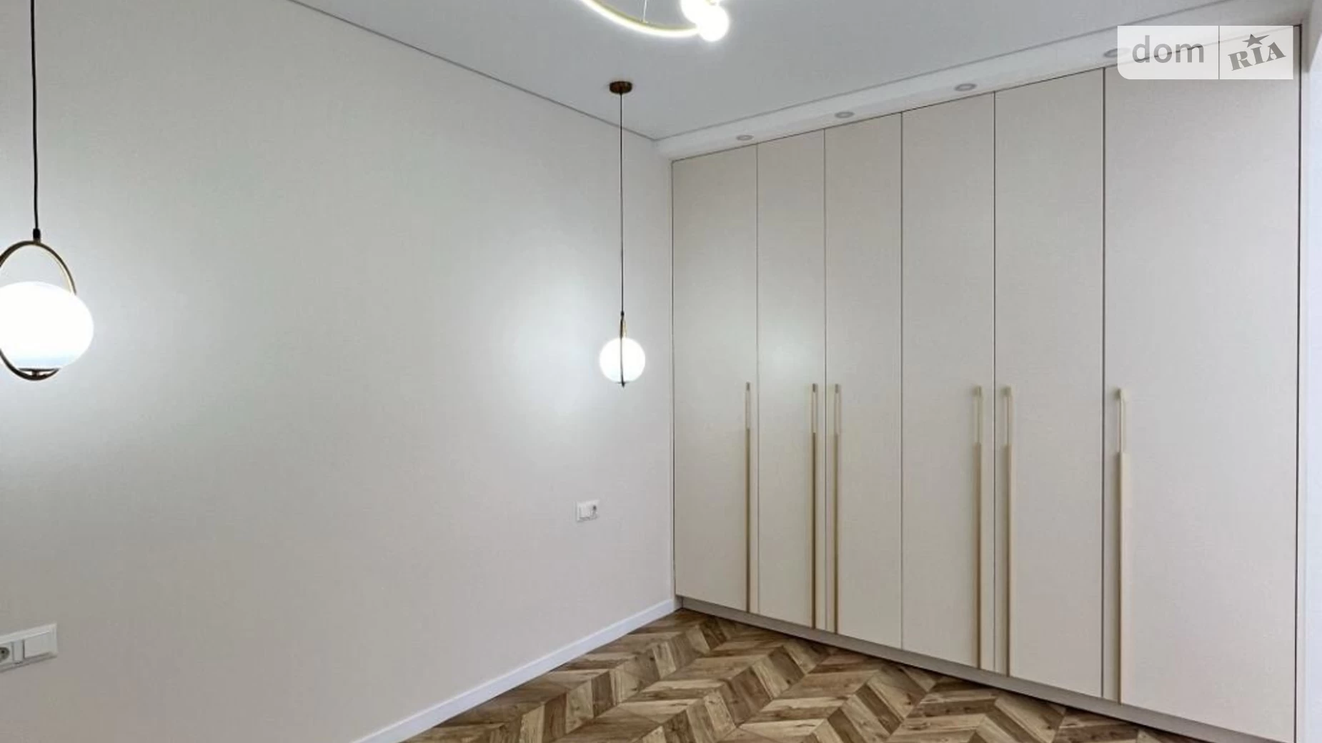 Продается 2-комнатная квартира 54 кв. м в Ивано-Франковске, ул. Химиков, 39 - фото 5