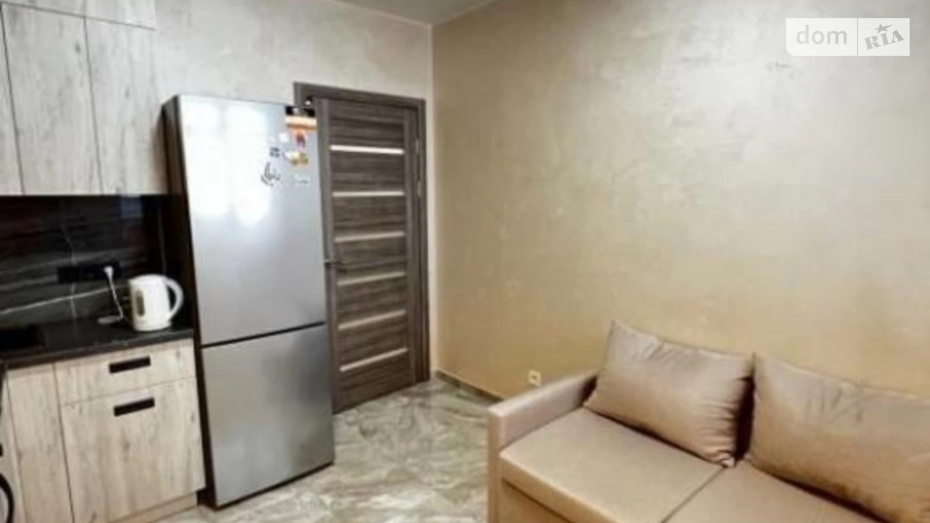 Продается 1-комнатная квартира 36 кв. м в Киеве, ул. Юлии Здановской(Михаила Ломоносова), 34Б