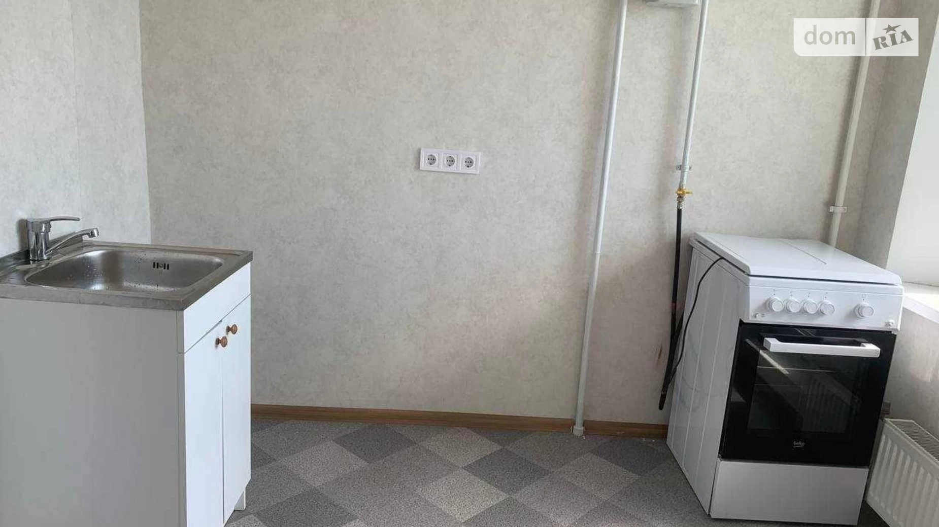 Продается 1-комнатная квартира 34 кв. м в Киеве, ул. Чернобыльская, 9А - фото 2