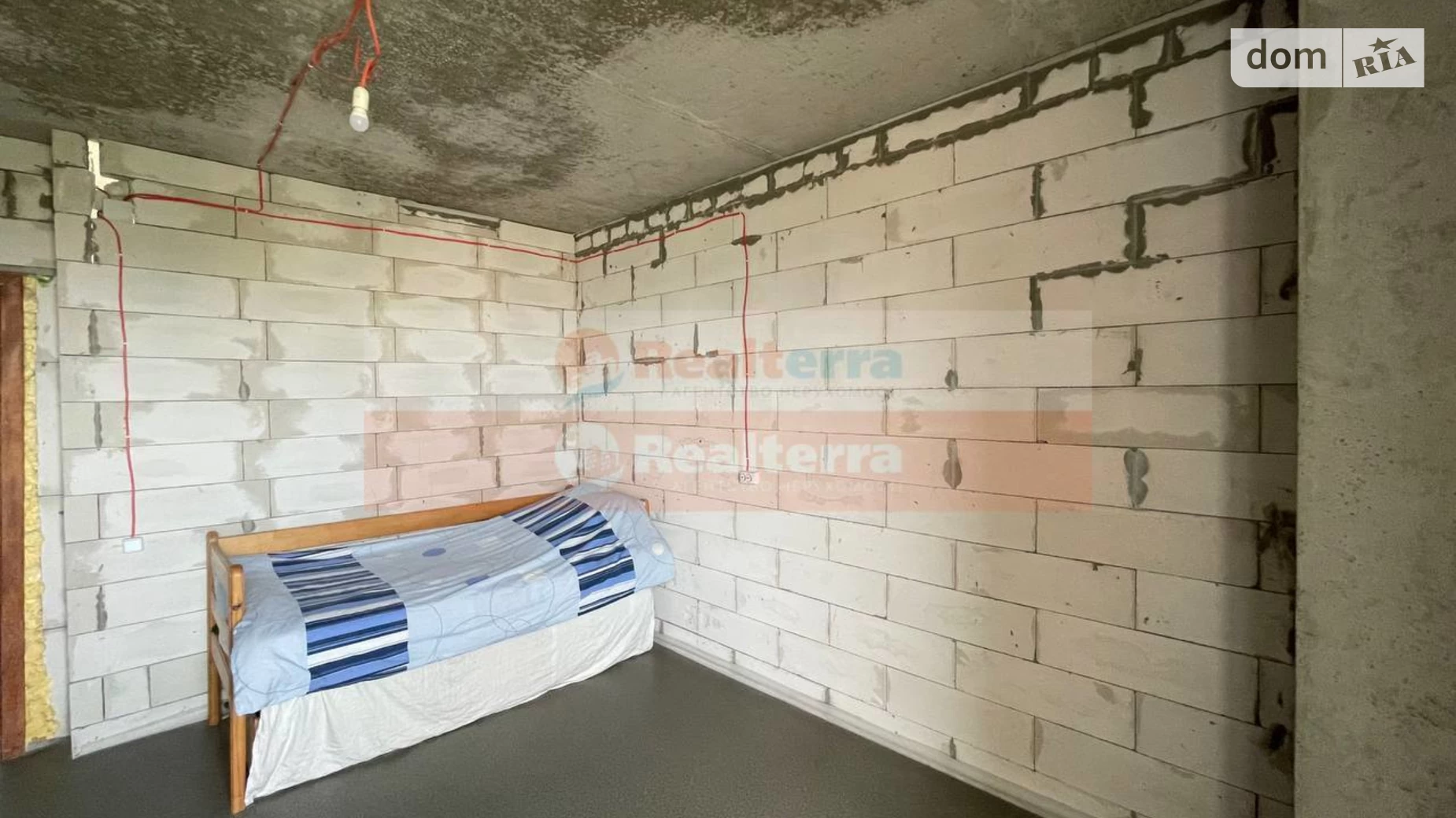 Продається 2-кімнатна квартира 58 кв. м у Києві, вул. Гарматна, 37А - фото 2