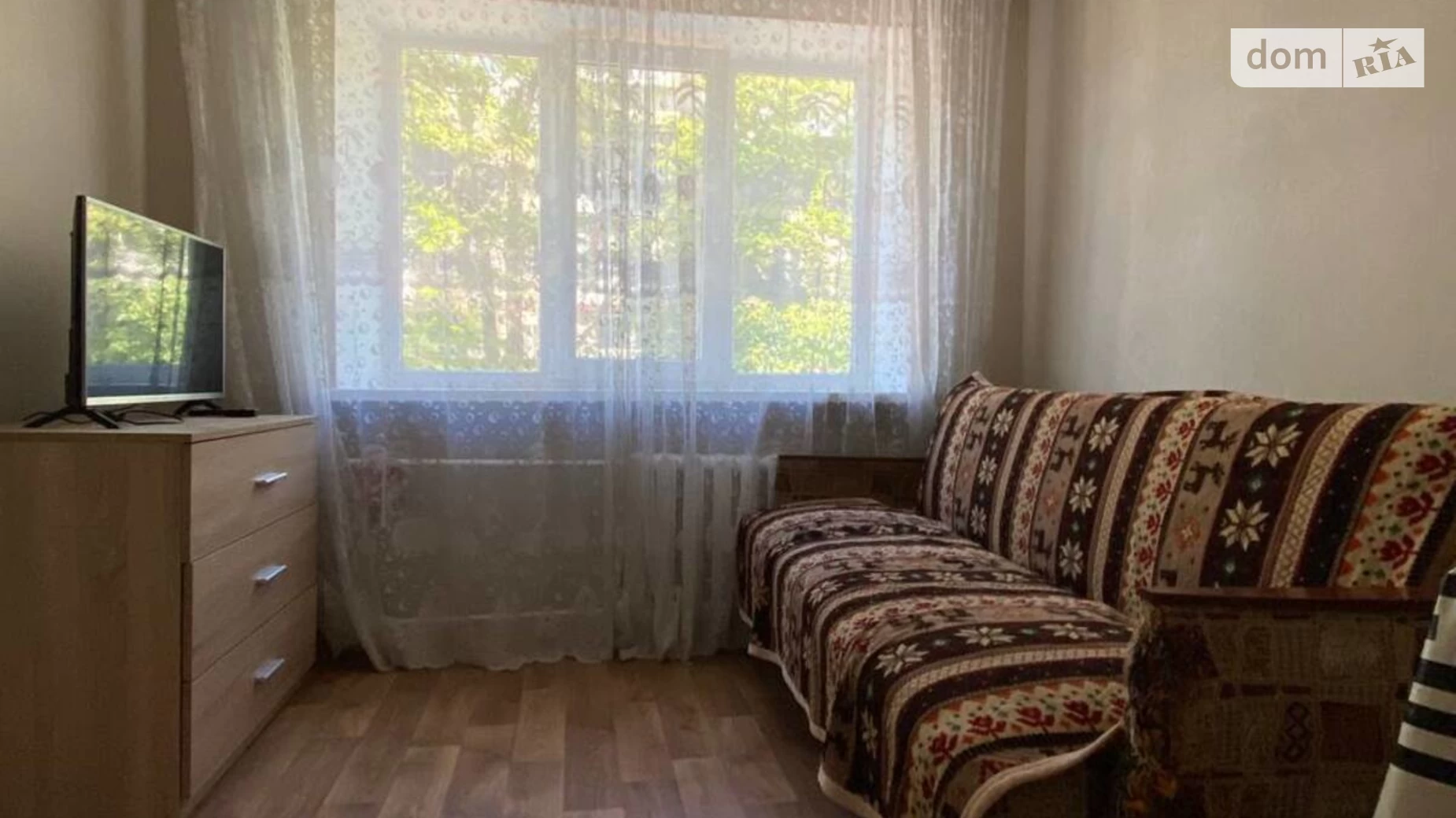 Продается 2-комнатная квартира 30 кв. м в Черноморске, ул. Данченко