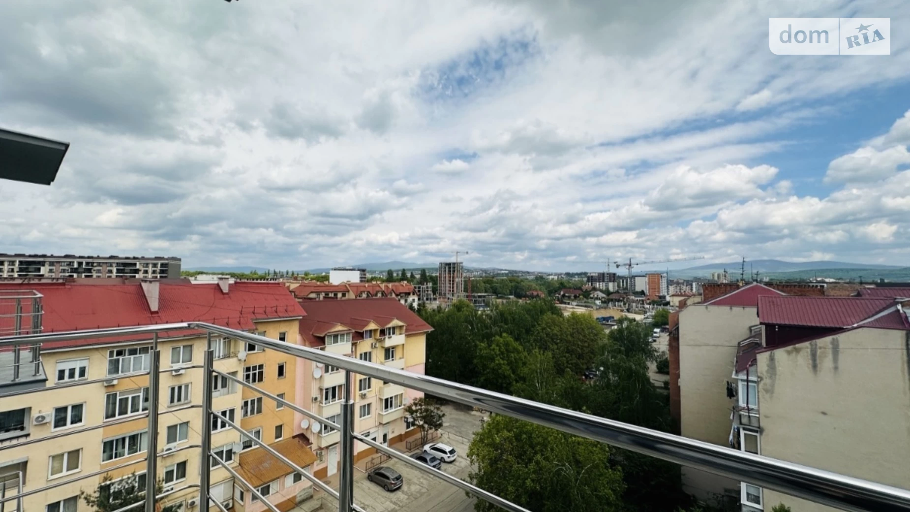 Продается 1-комнатная квартира 42 кв. м в Ужгороде, ул. Владимирская, 75 - фото 2