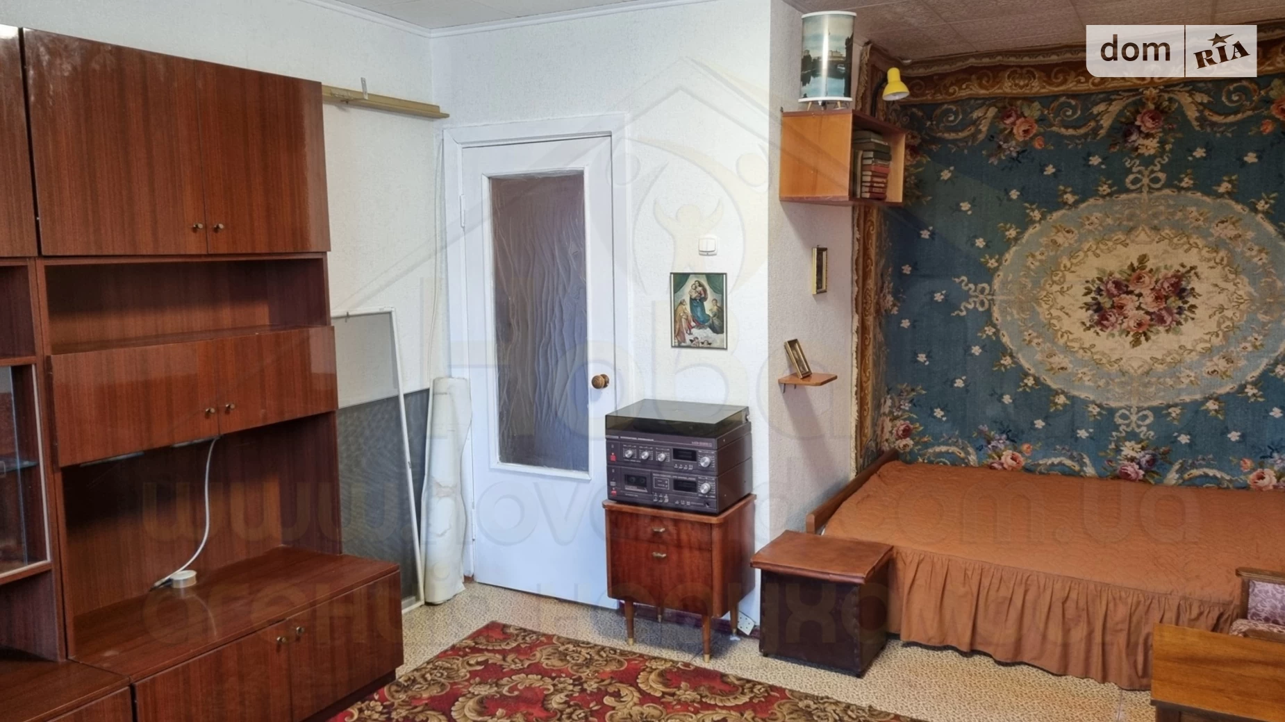 Продается 1-комнатная квартира 35 кв. м в Чернигове, просп. Мира