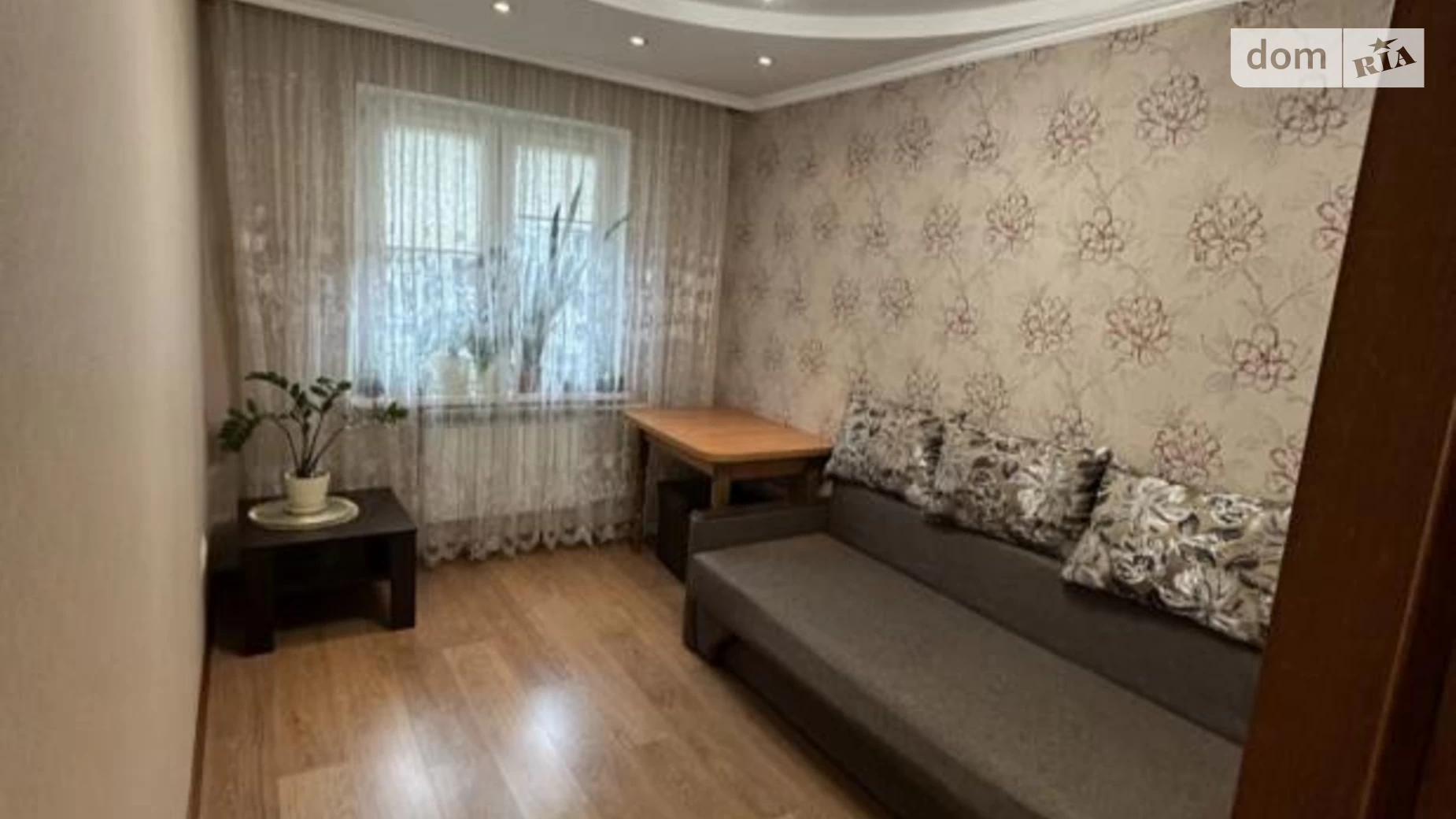 Продается 3-комнатная квартира 52.2 кв. м в Одессе, ул. Ивана и Юрия Лип