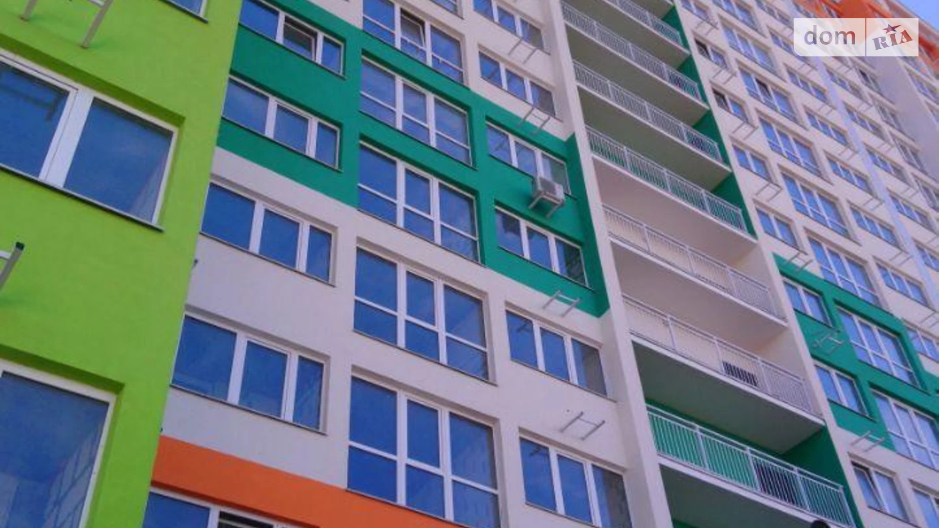 Продается 1-комнатная квартира 39 кв. м в Одессе, ул. Бугаевская