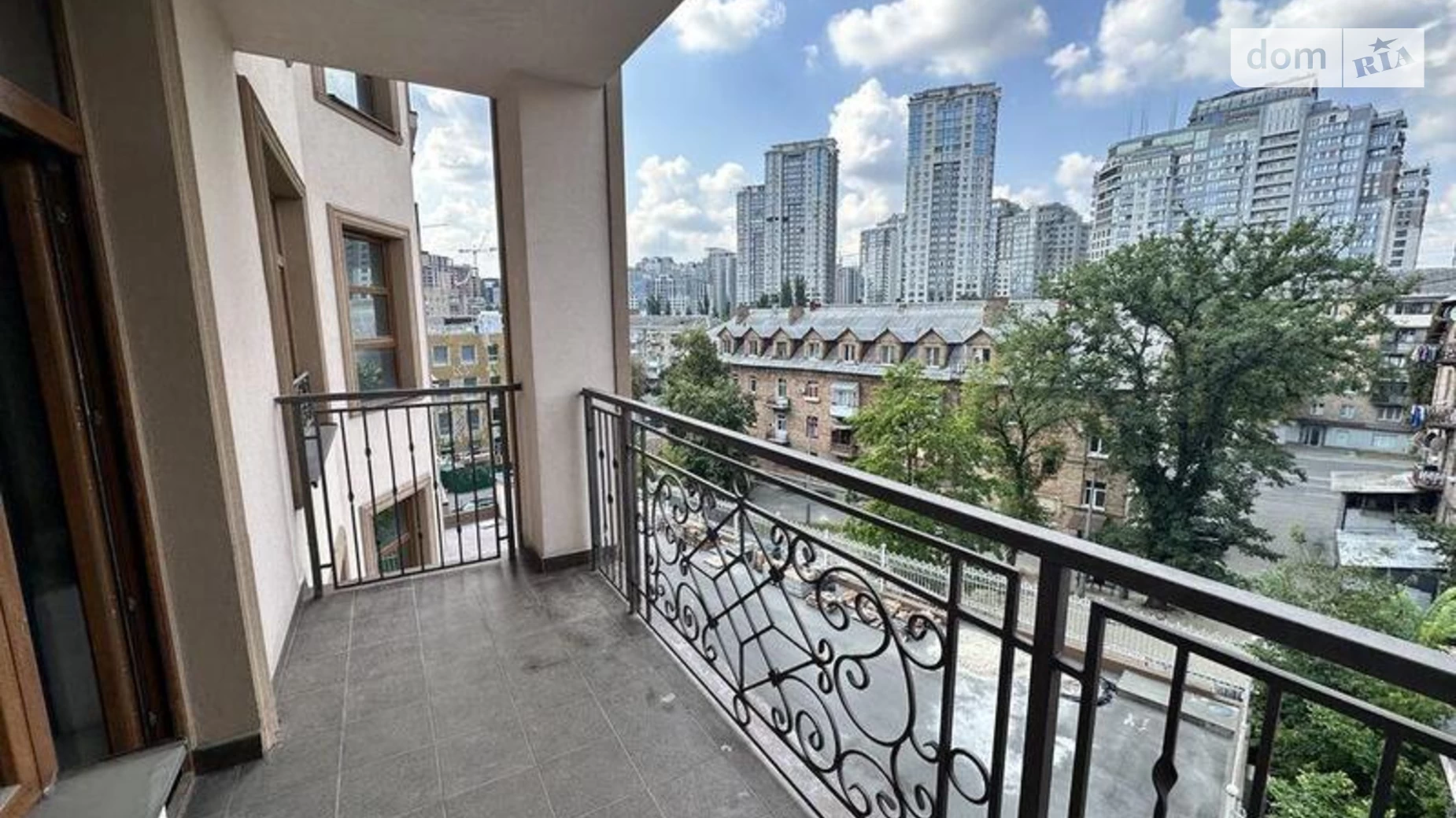 Продается 2-комнатная квартира 54 кв. м в Киеве, ул. Михаила Бойчука, 19А - фото 2