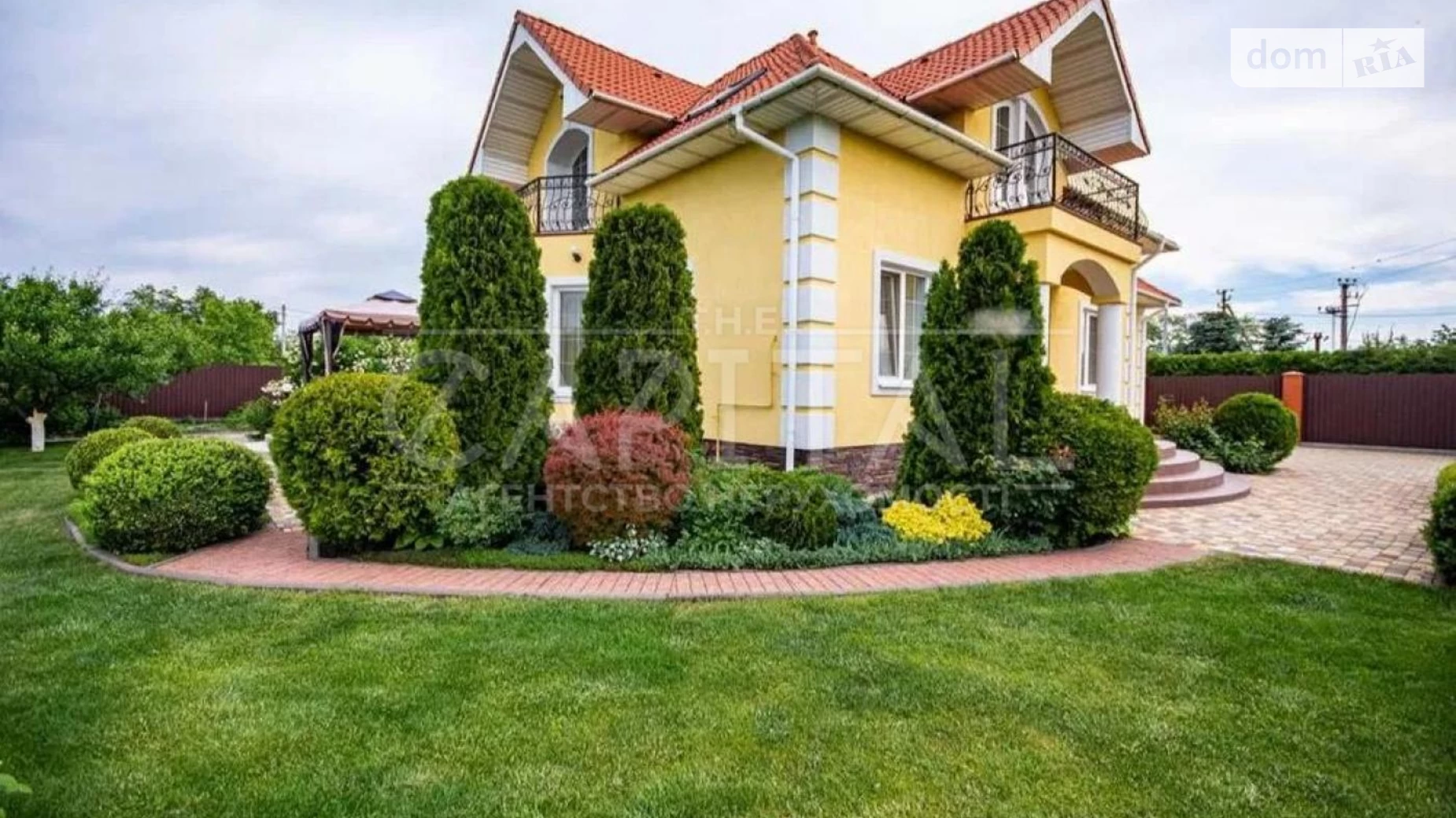 Продается дом на 2 этажа 250 кв. м с беседкой, цена: 293000 $ - фото 2