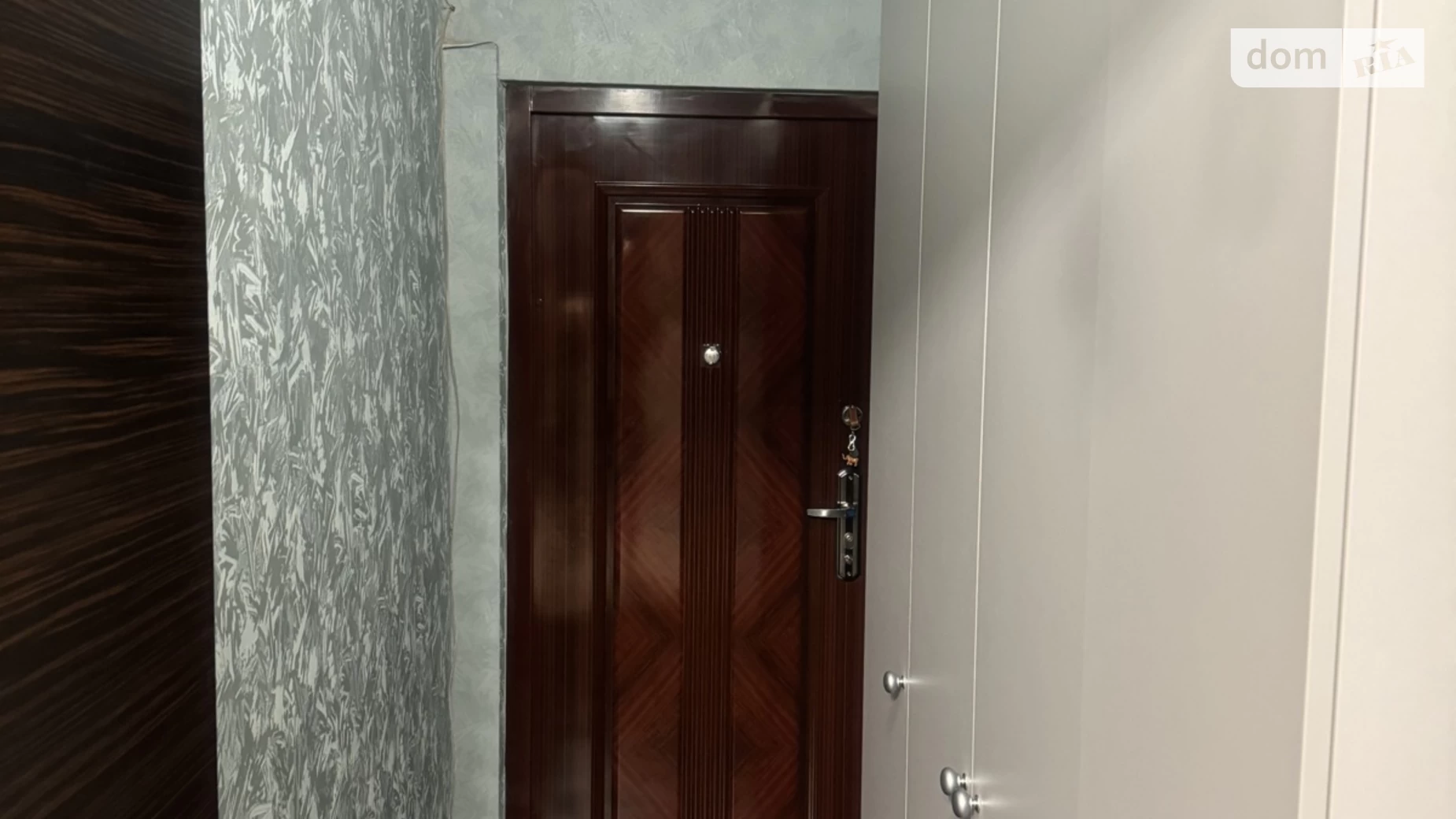 Продается 3-комнатная квартира 75 кв. м в Харькове, ул. Сергея Грицевца, 23