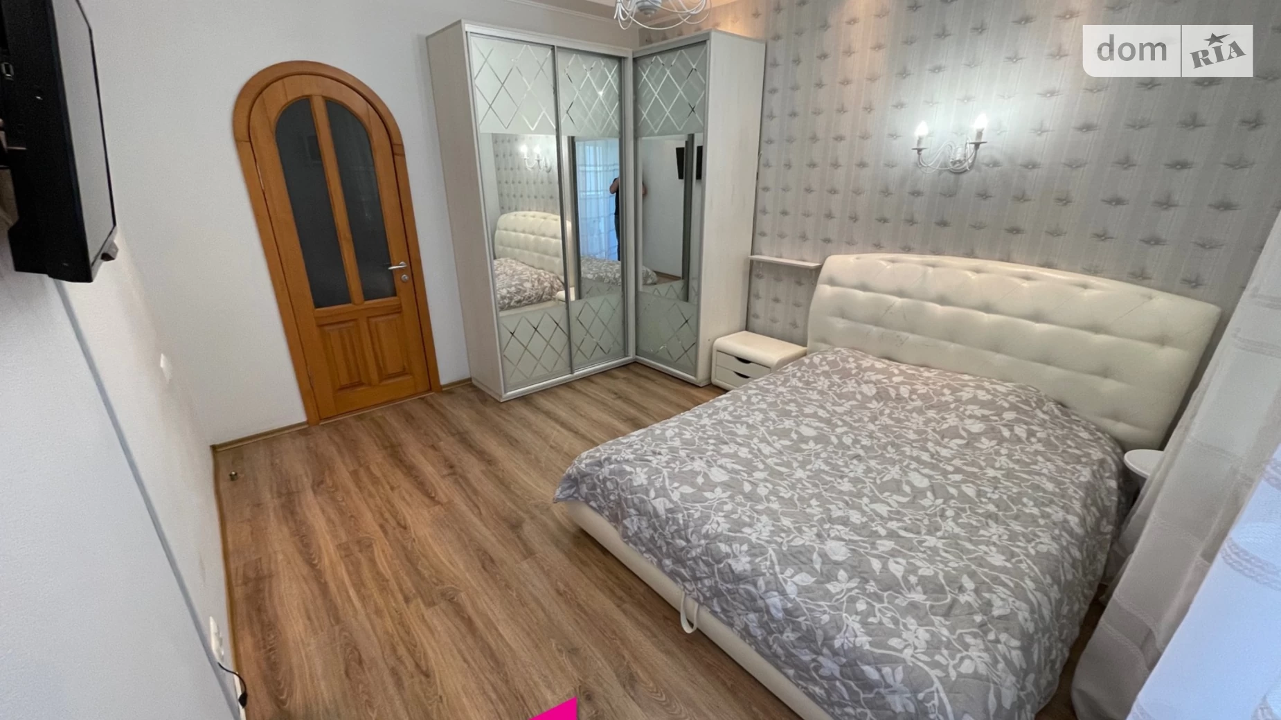 Продается 3-комнатная квартира 77 кв. м в Днепре, ул. Часовых неба(Бородинская), 17 - фото 2