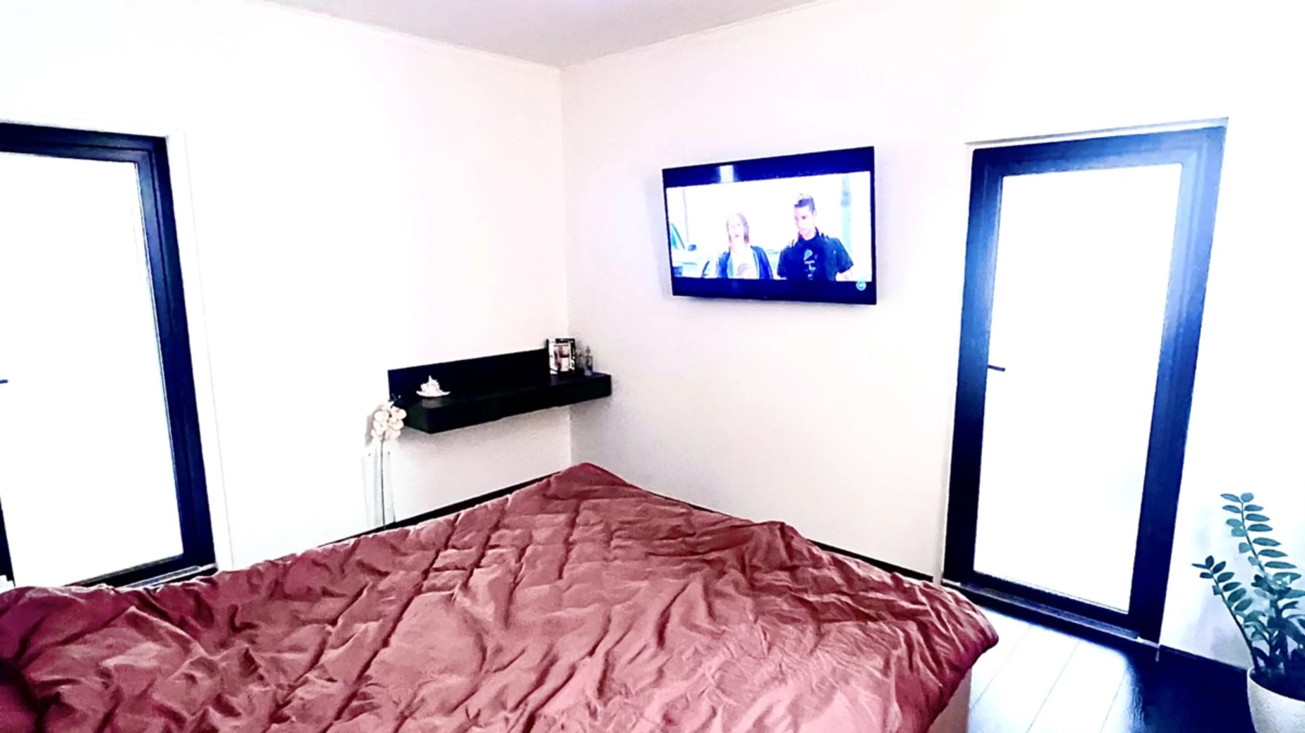 Продається будинок 2 поверховий 160 кв. м з каміном, цена: 99000 € - фото 5