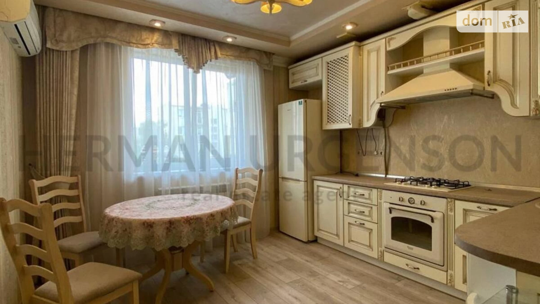 Продается 2-комнатная квартира 64 кв. м в Ужгороде - фото 3
