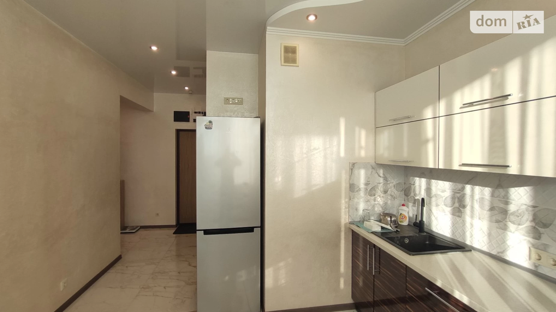 Продается 1-комнатная квартира 40.5 кв. м в Одессе, ул. Люстдорфская дорога, 90В - фото 2