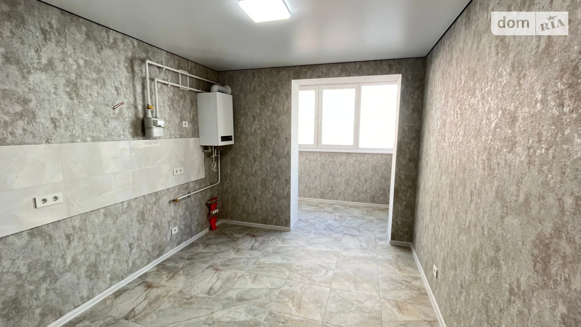 Продается 2-комнатная квартира 68 кв. м в Хмельницком, ул. Кармелюка - фото 2