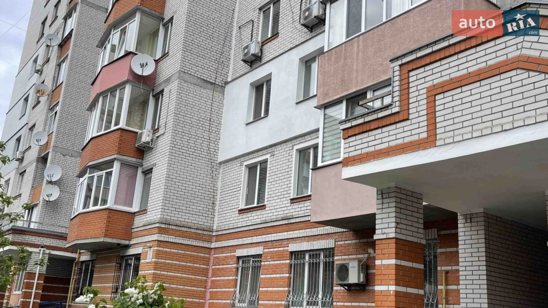 Продается 2-комнатная квартира 68.8 кв. м в Буче, ул. Тарасовская, 10Д - фото 2