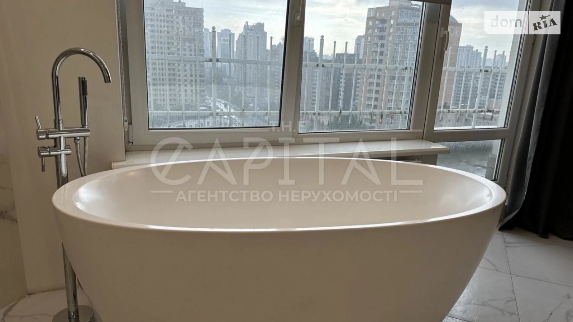 Продается 3-комнатная квартира 206 кв. м в Киеве, ул. Сечевых Стрельцов, 84А - фото 4