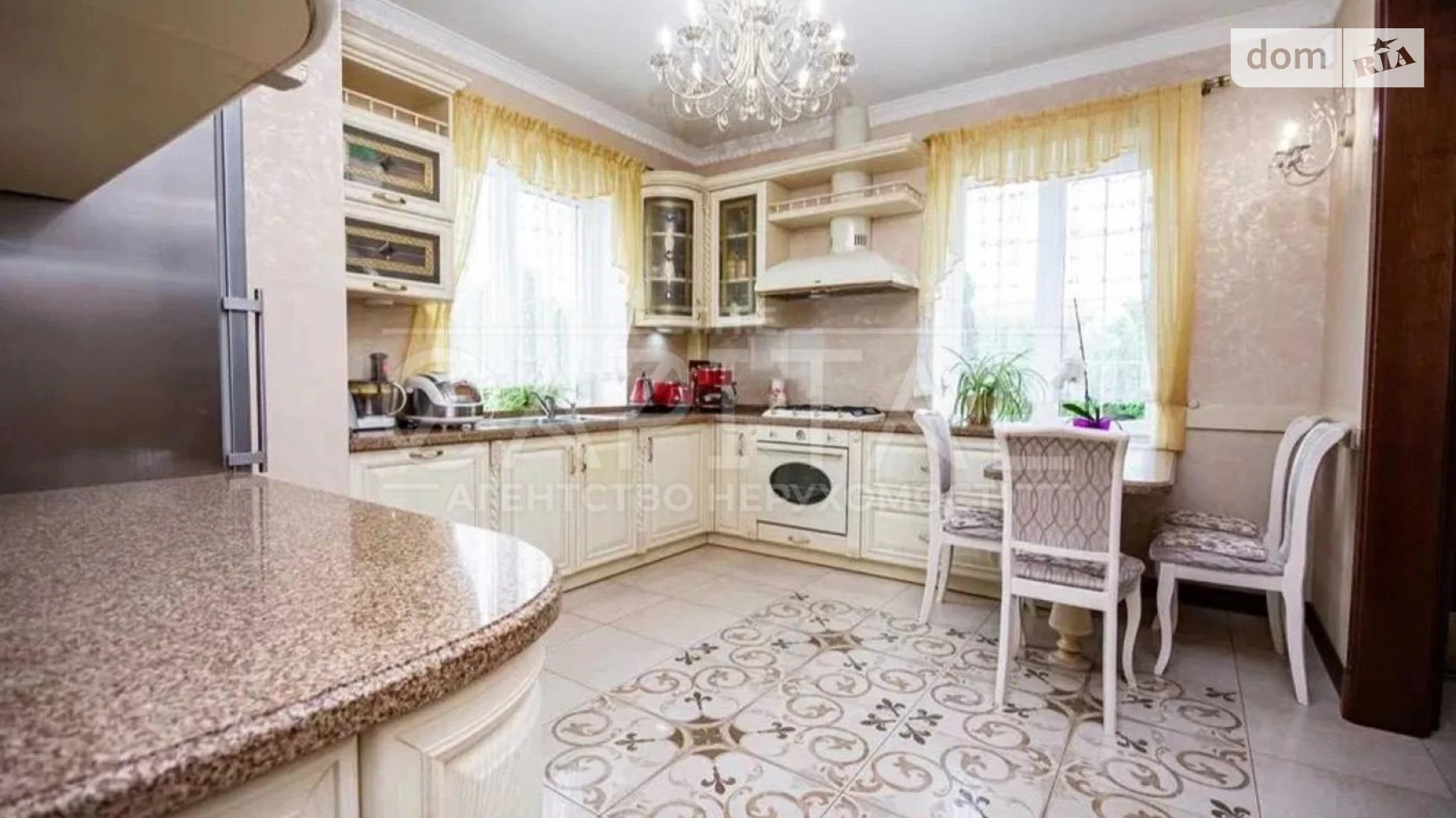 Продается дом на 2 этажа 250 кв. м с баней/сауной, цена: 293000 $ - фото 4