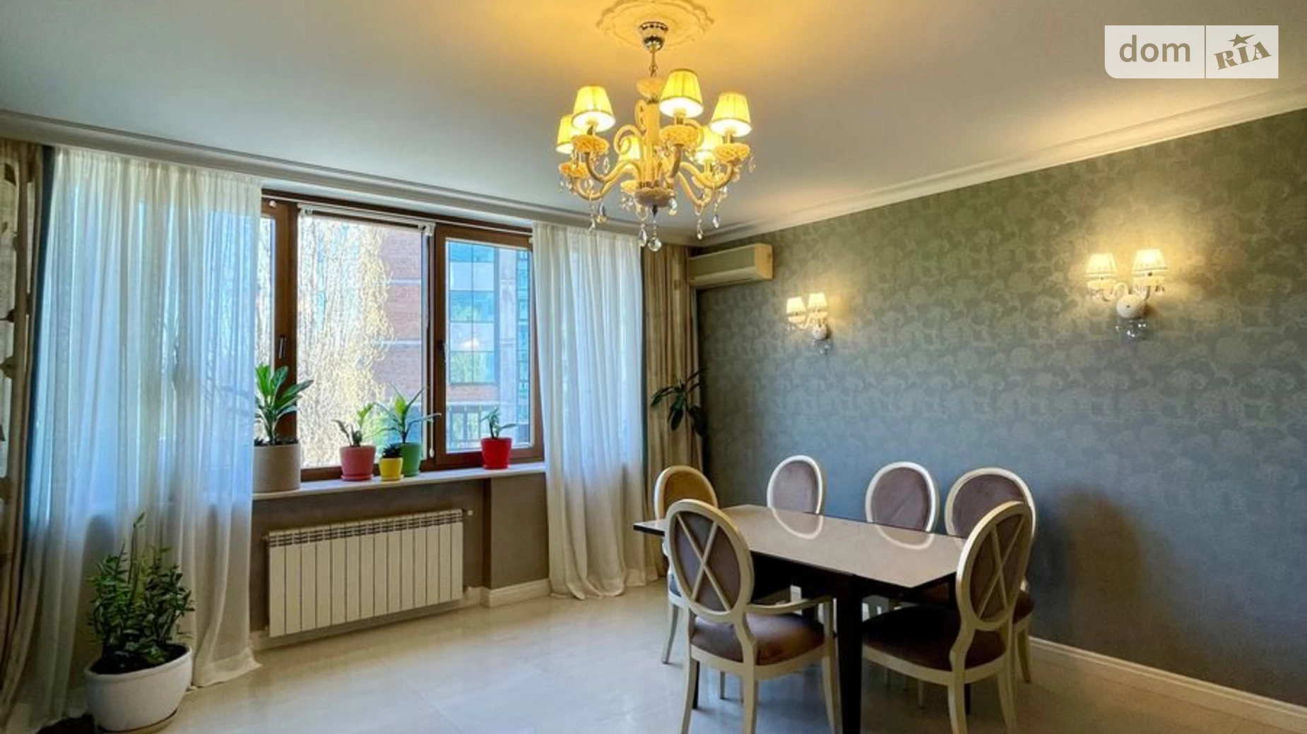 Продается 4-комнатная квартира 130 кв. м в Киеве, ул. Николая Амосова, 4 - фото 2