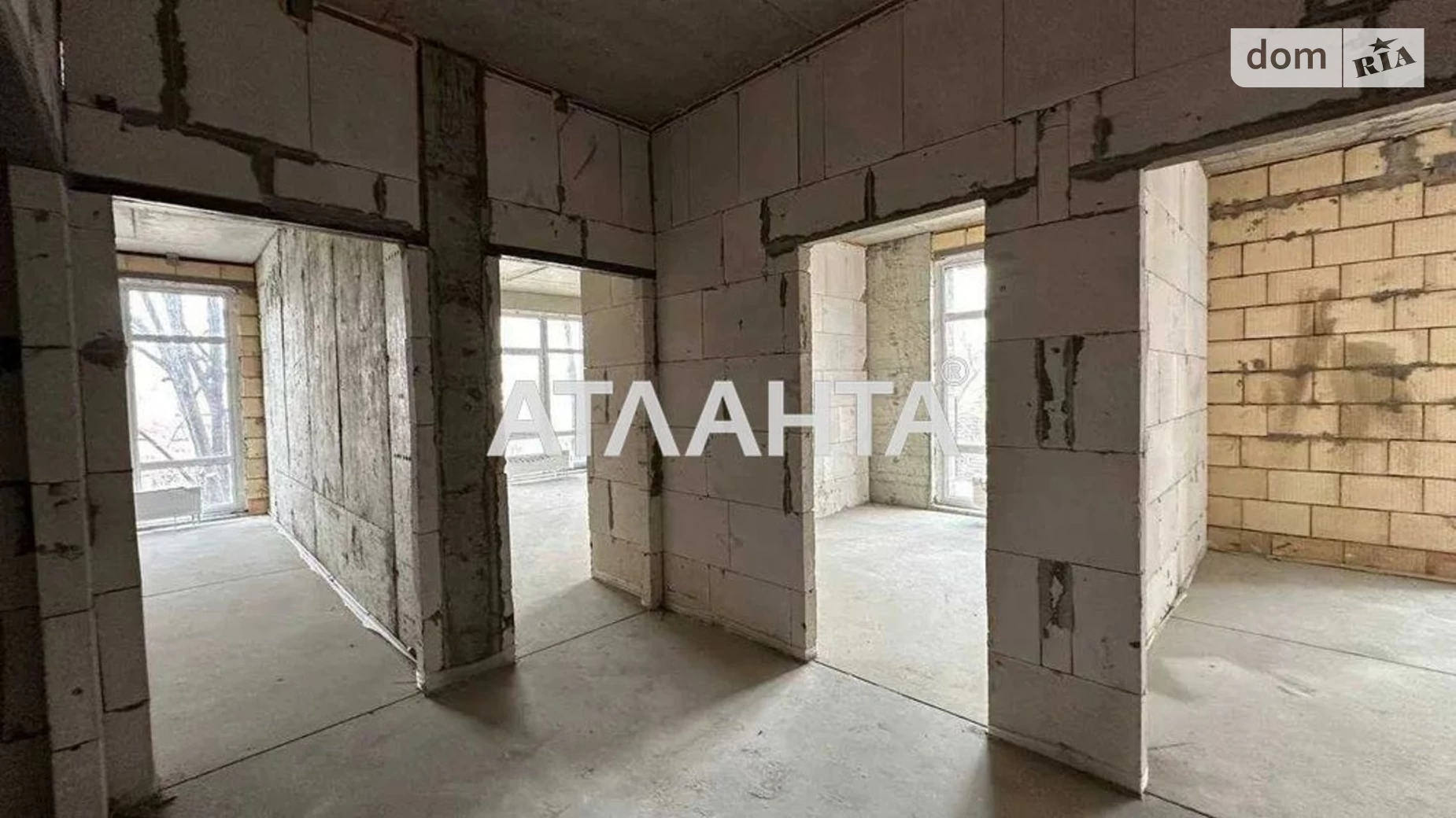 Продается 3-комнатная квартира 87 кв. м в Одессе, ул. Дмитрия Донского