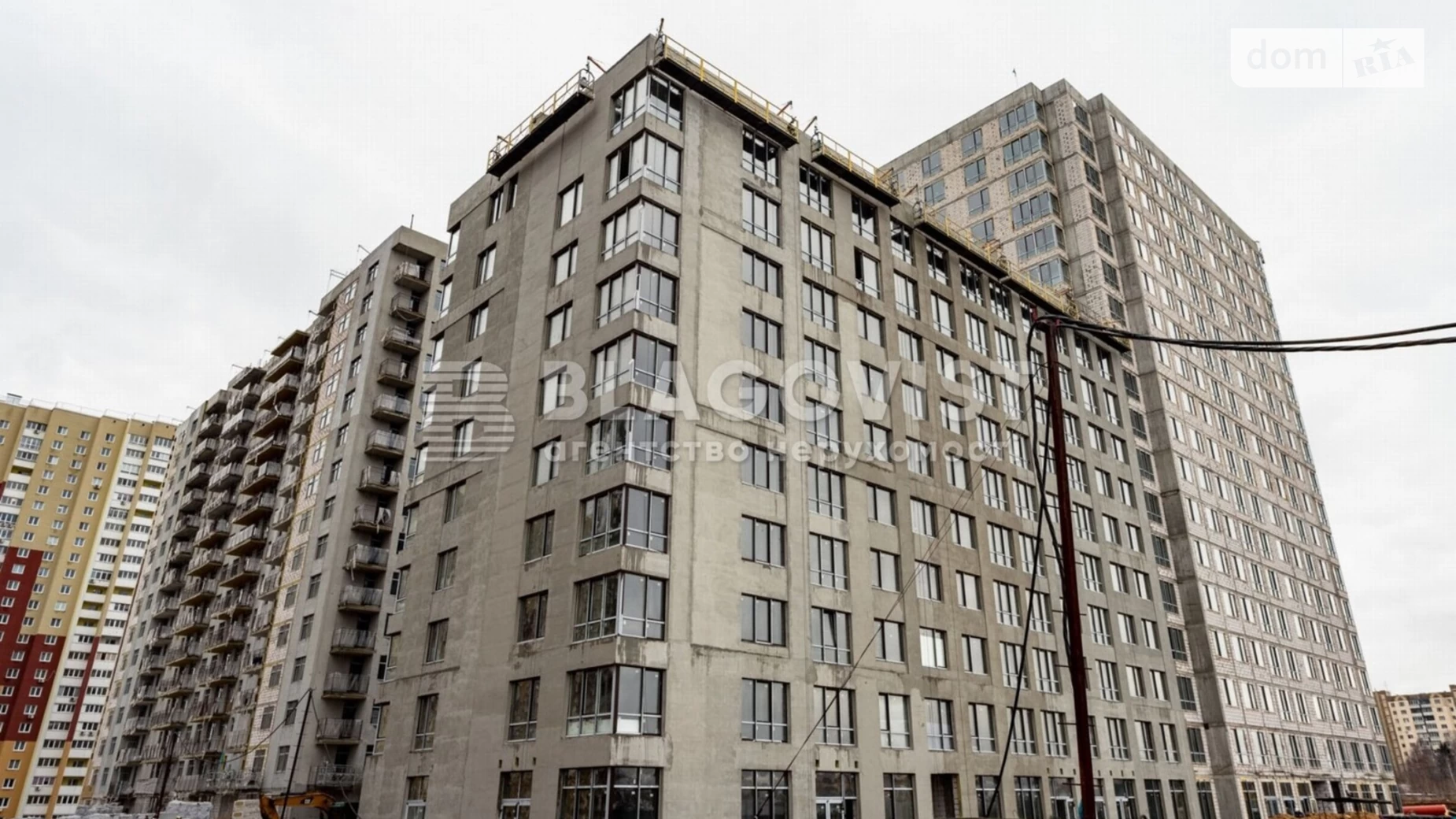 Продается 1-комнатная квартира 50 кв. м в Киеве, ул. Генерала Грекова, 4 корпус 2
