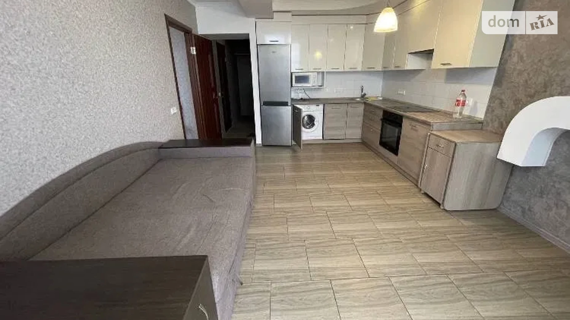 Продается 1-комнатная квартира 47 кв. м в Борисполе, ул. Бежовка - фото 2