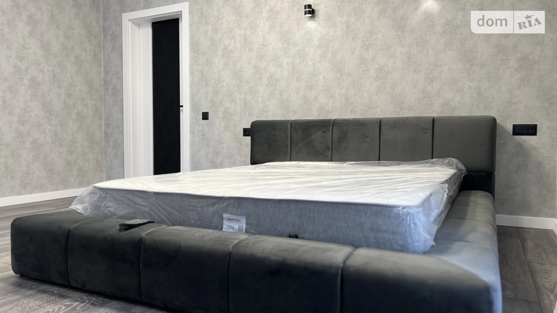 Продается 2-комнатная квартира 59.7 кв. м в Ивано-Франковске, ул. Крайковского, 5 - фото 3
